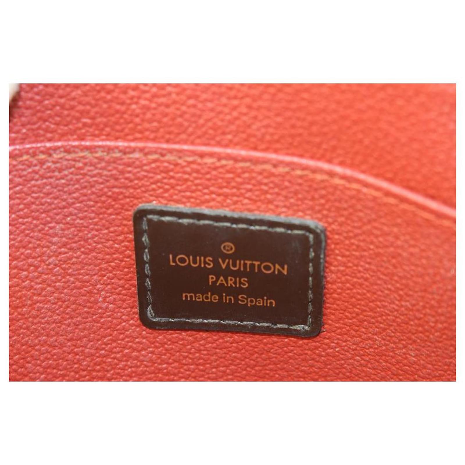 Louis Vuitton Damier Ebene Cosmetic Pouch Demi Ronde Toiletry Pouch Leather  ref.382465 - Joli Closet