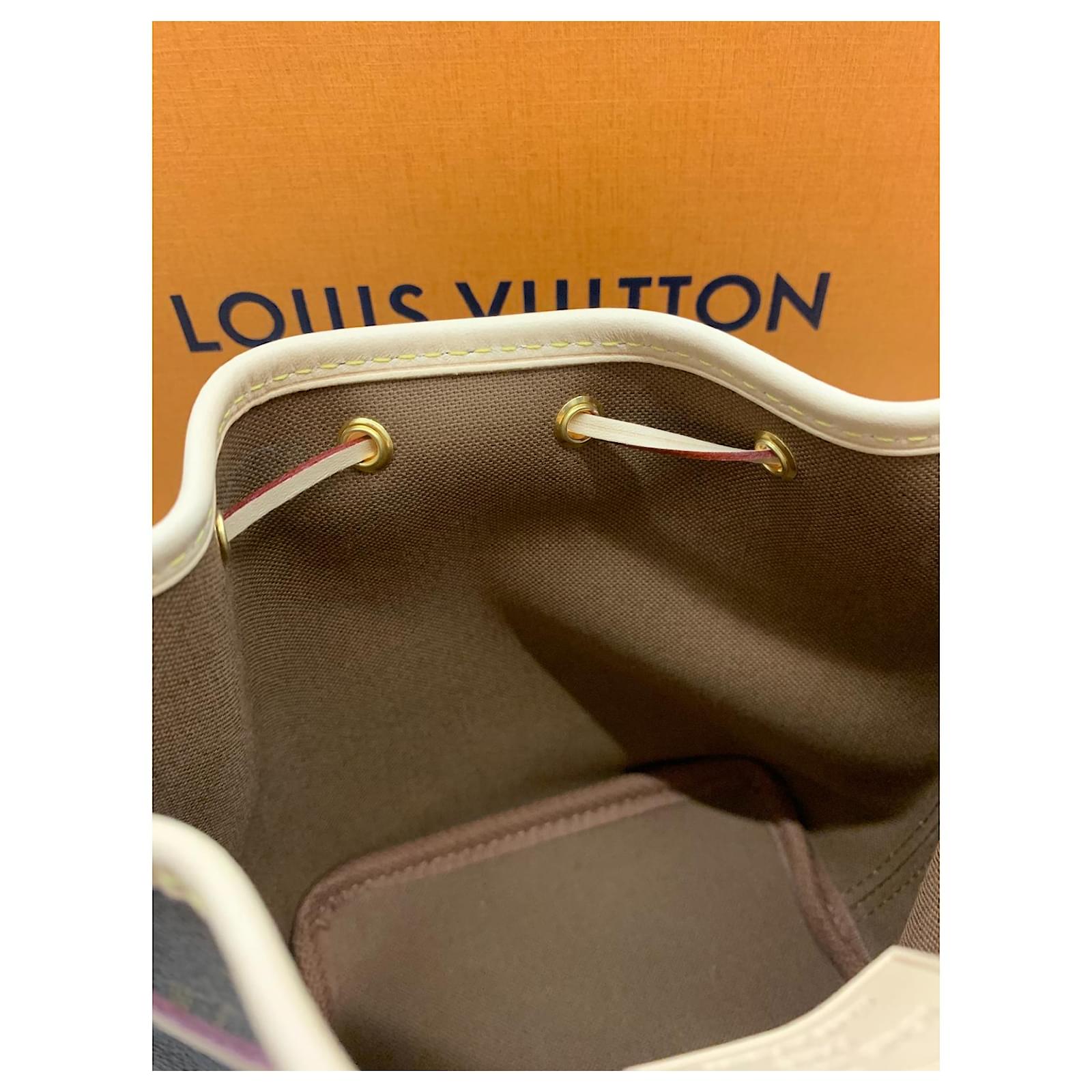 Borsa a secchiello Louis Vuitton Nano Noè nuova, mai indossata