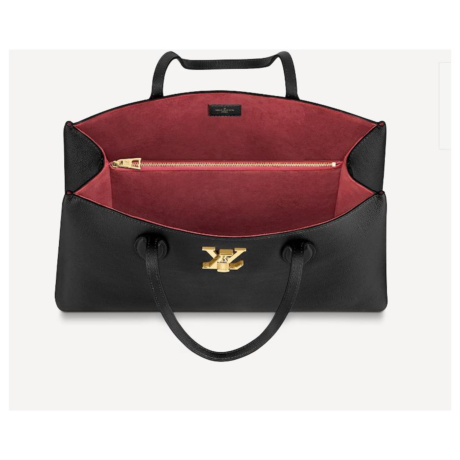 Louis Vuitton LV Lockme Shopper new Grey Leather ref.384827 - Joli