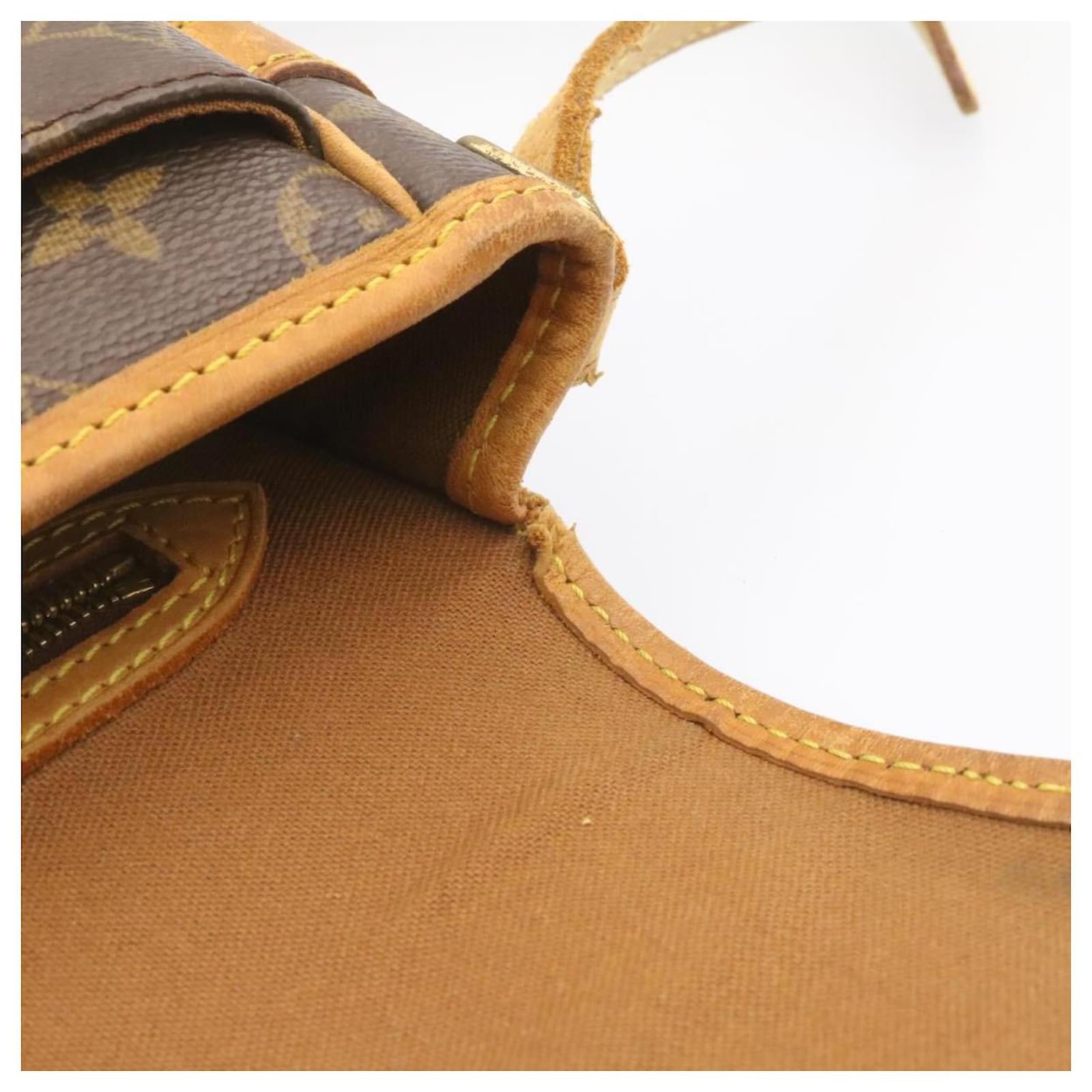 LOUIS VUITTON Monogram Sologne Shoulder Bag M42250 LV Auth ar4803 Brown  Cloth ref.385915 - Joli Closet