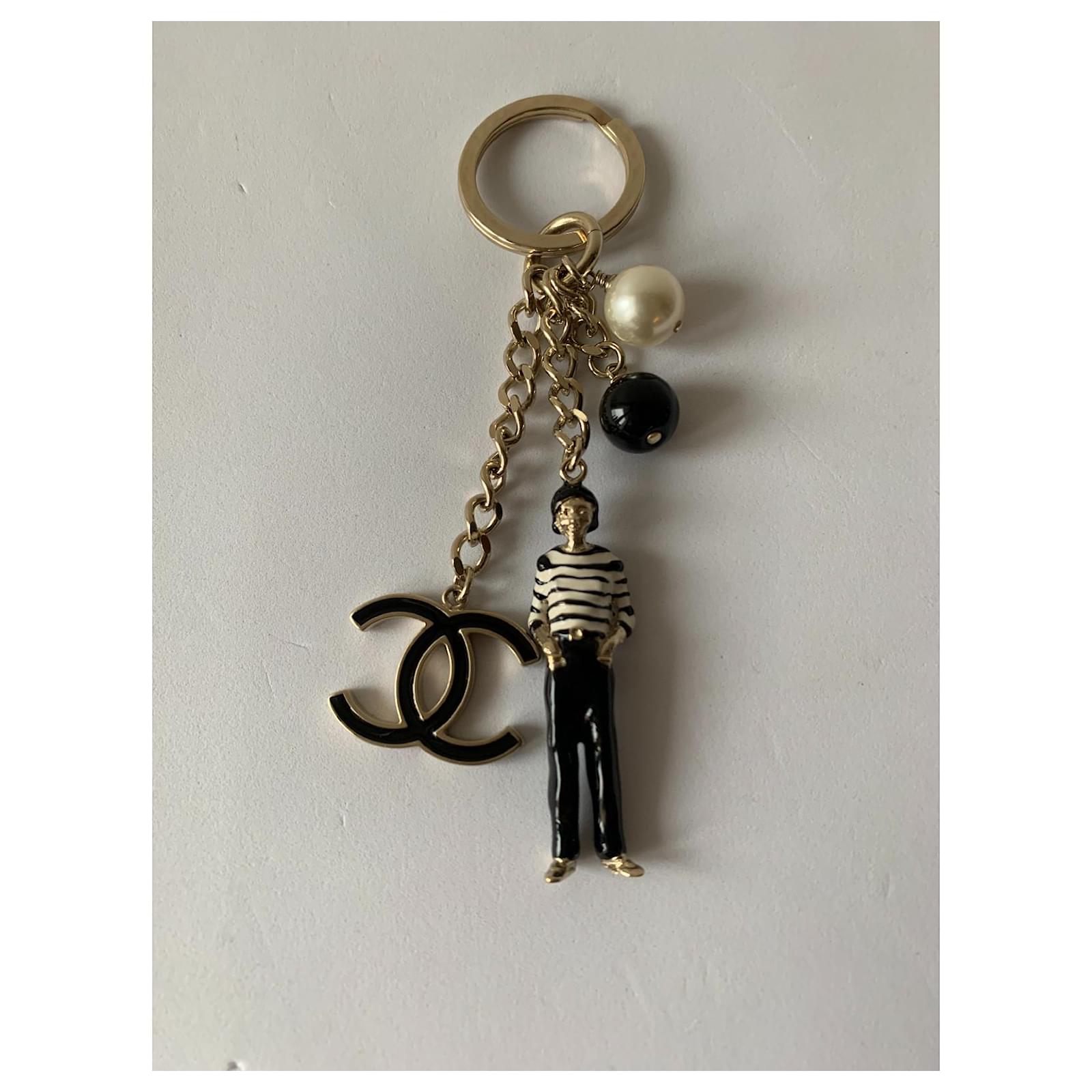 Chanel Silvertone Metal Medallion Key Chain and Bag Charm - Yoogi's Closet