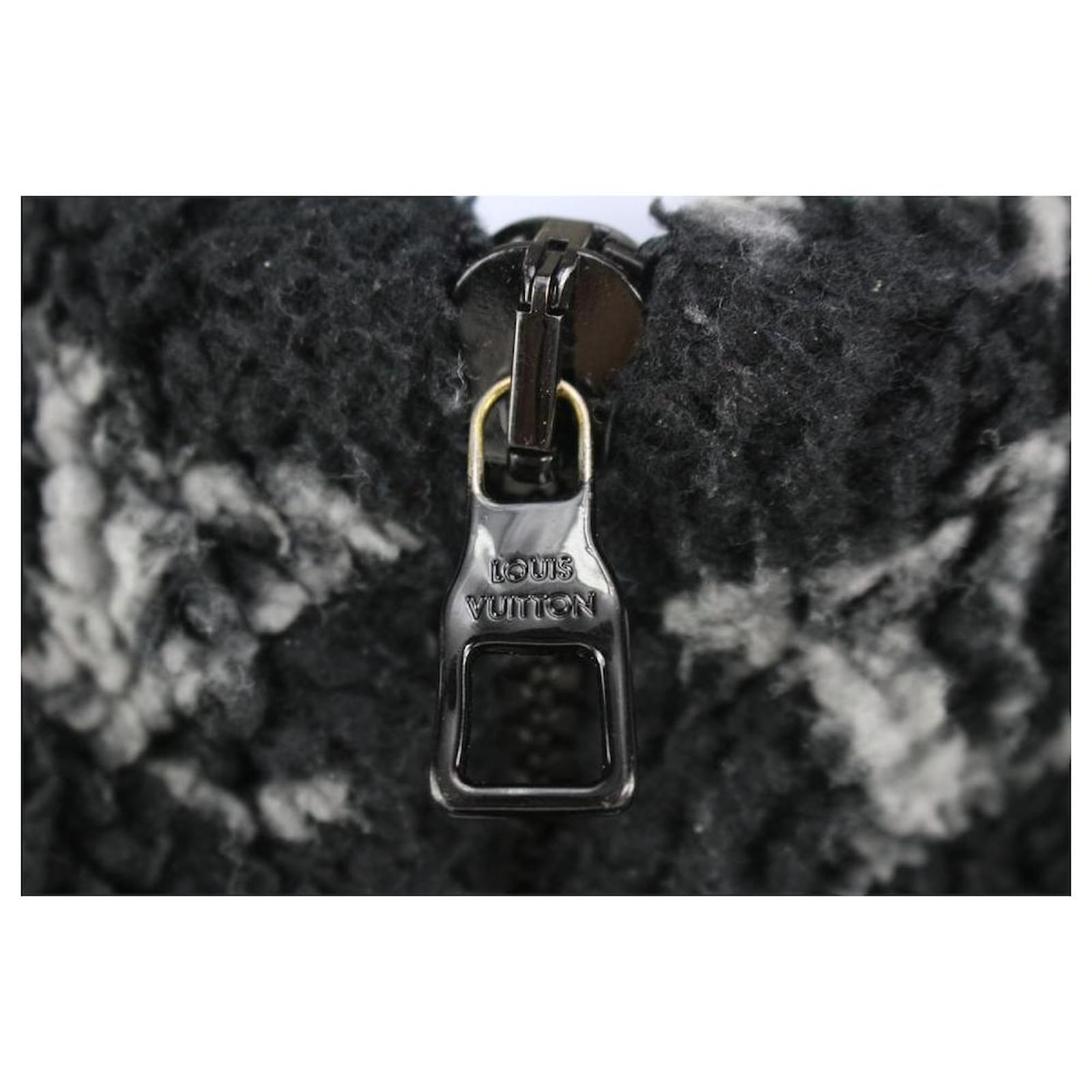 Louis Vuitton Black Mens XL Monogram Jacquard Fleece Zip Through Jacket  Teddy Polyester ref.293985 - Joli Closet