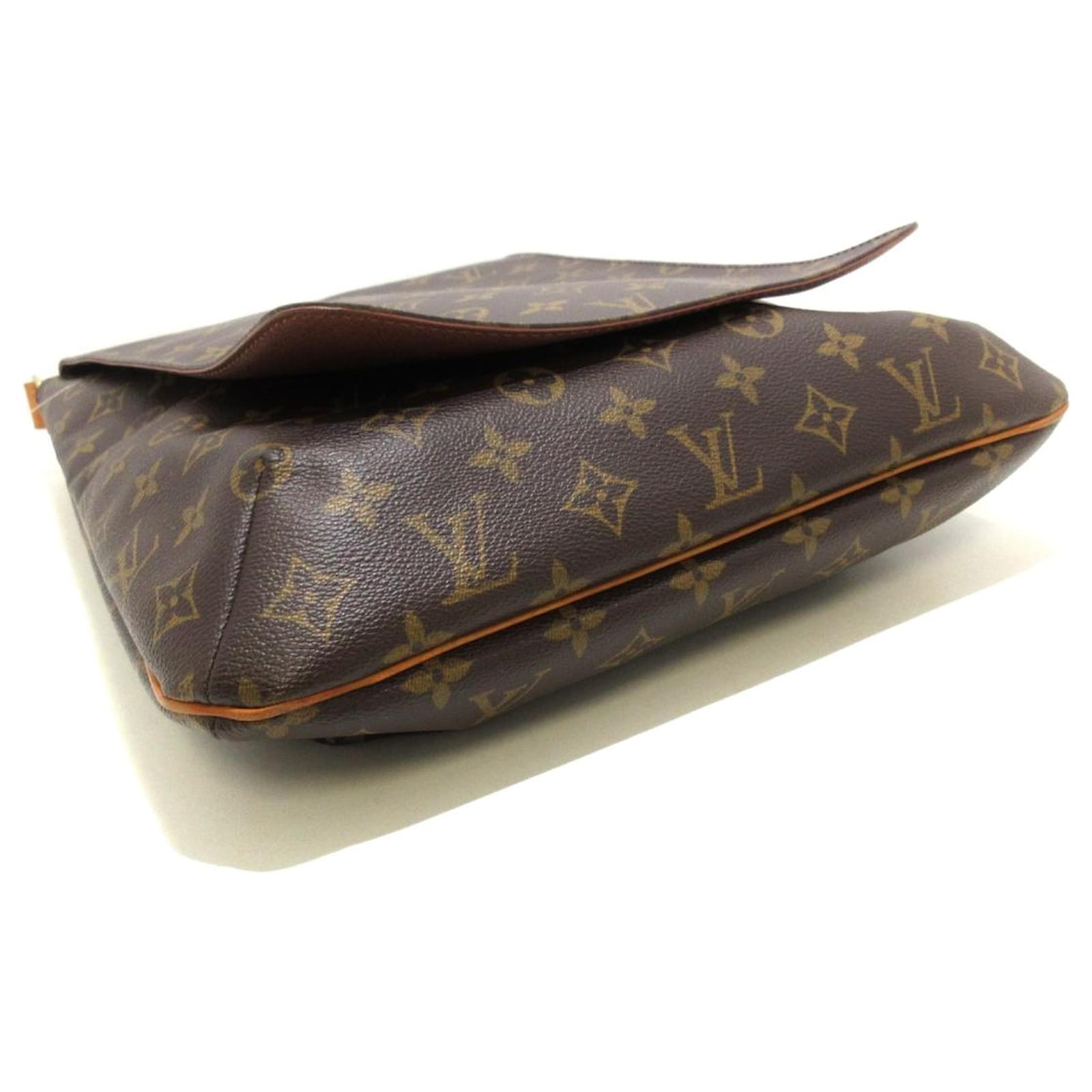 Louis Vuitton Musette Brown Cloth ref.587483 - Joli Closet