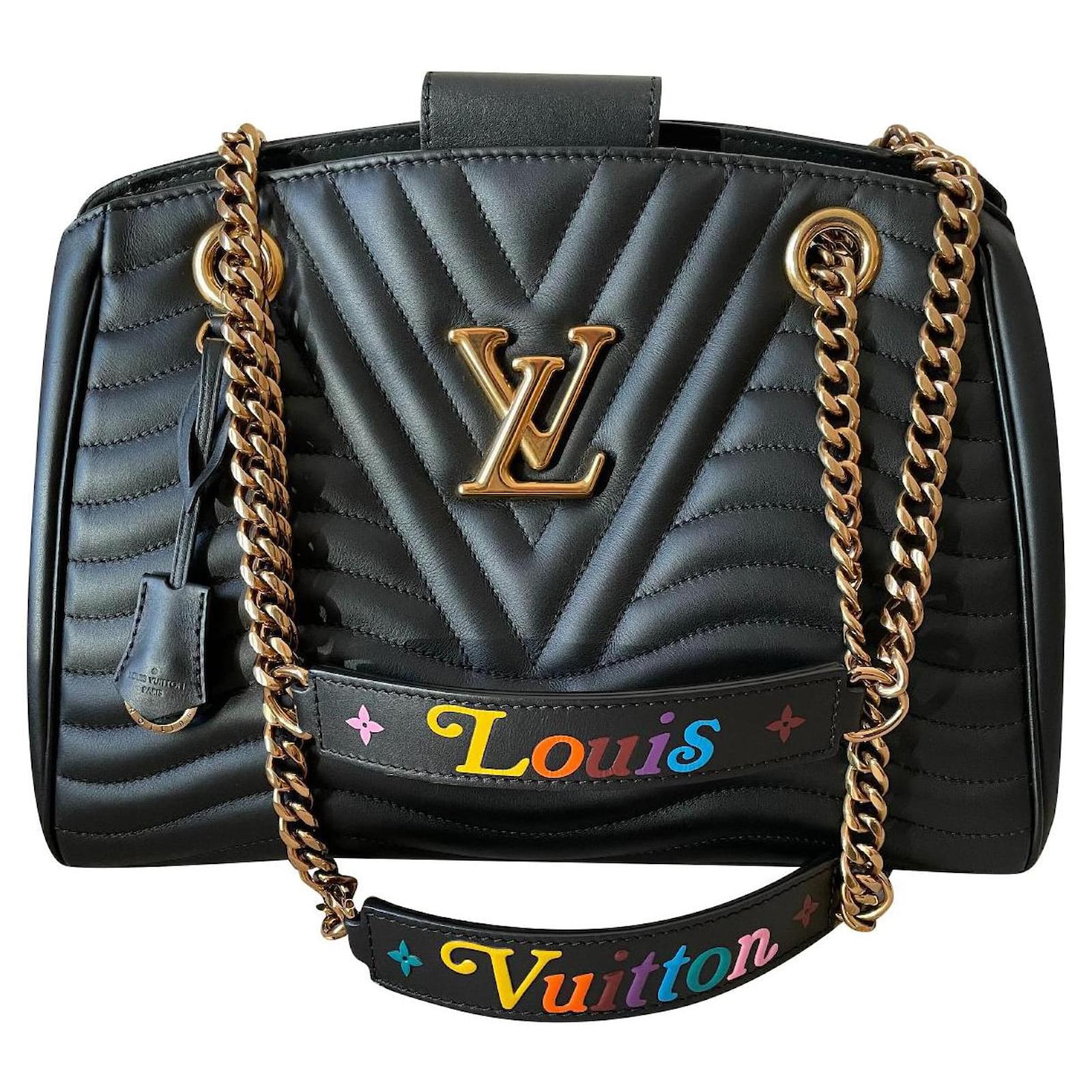 Louis Vuitton GM black New wave bag in new condition Leather ref.389660 ...