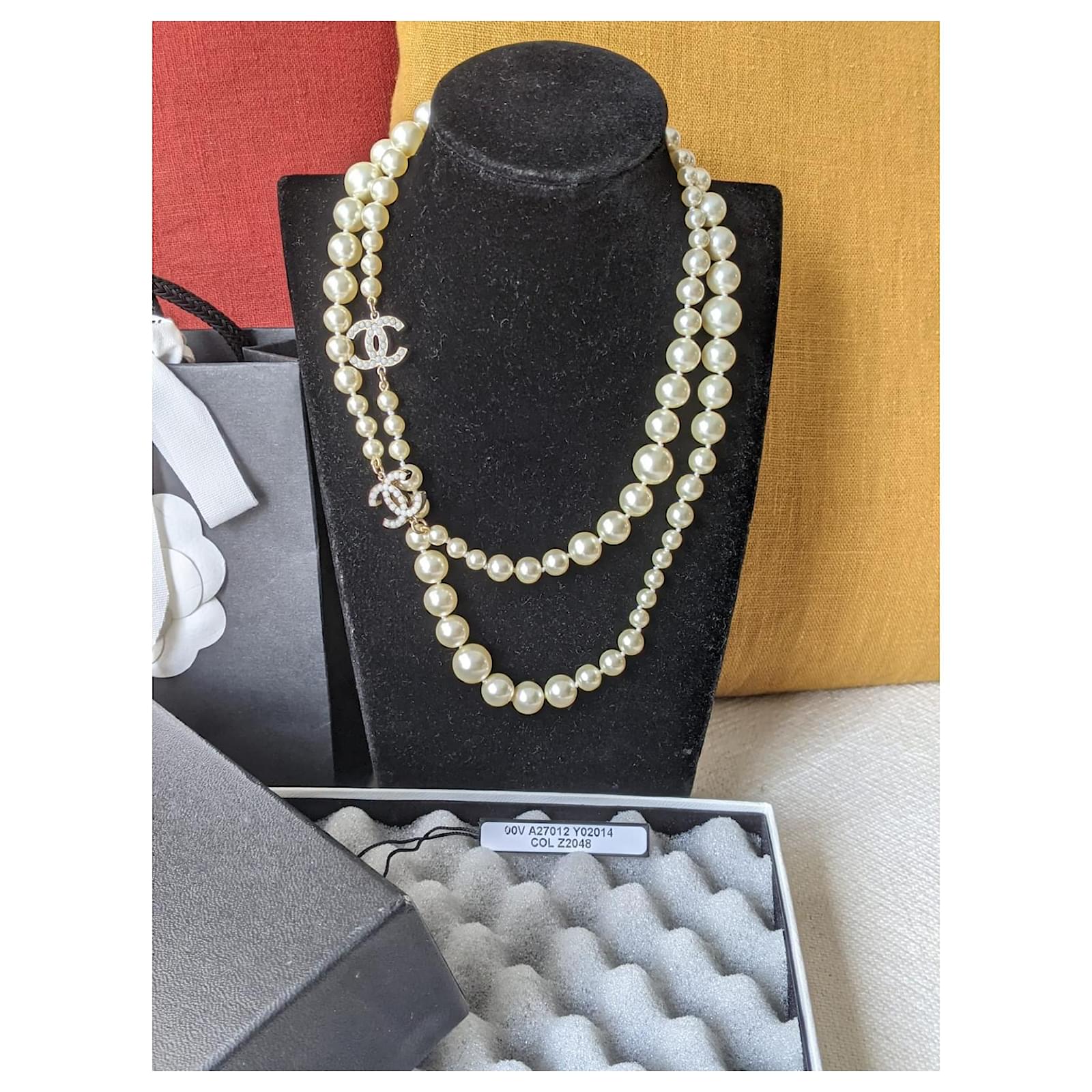 CC Classic Timeless Pearl GHW Necklace