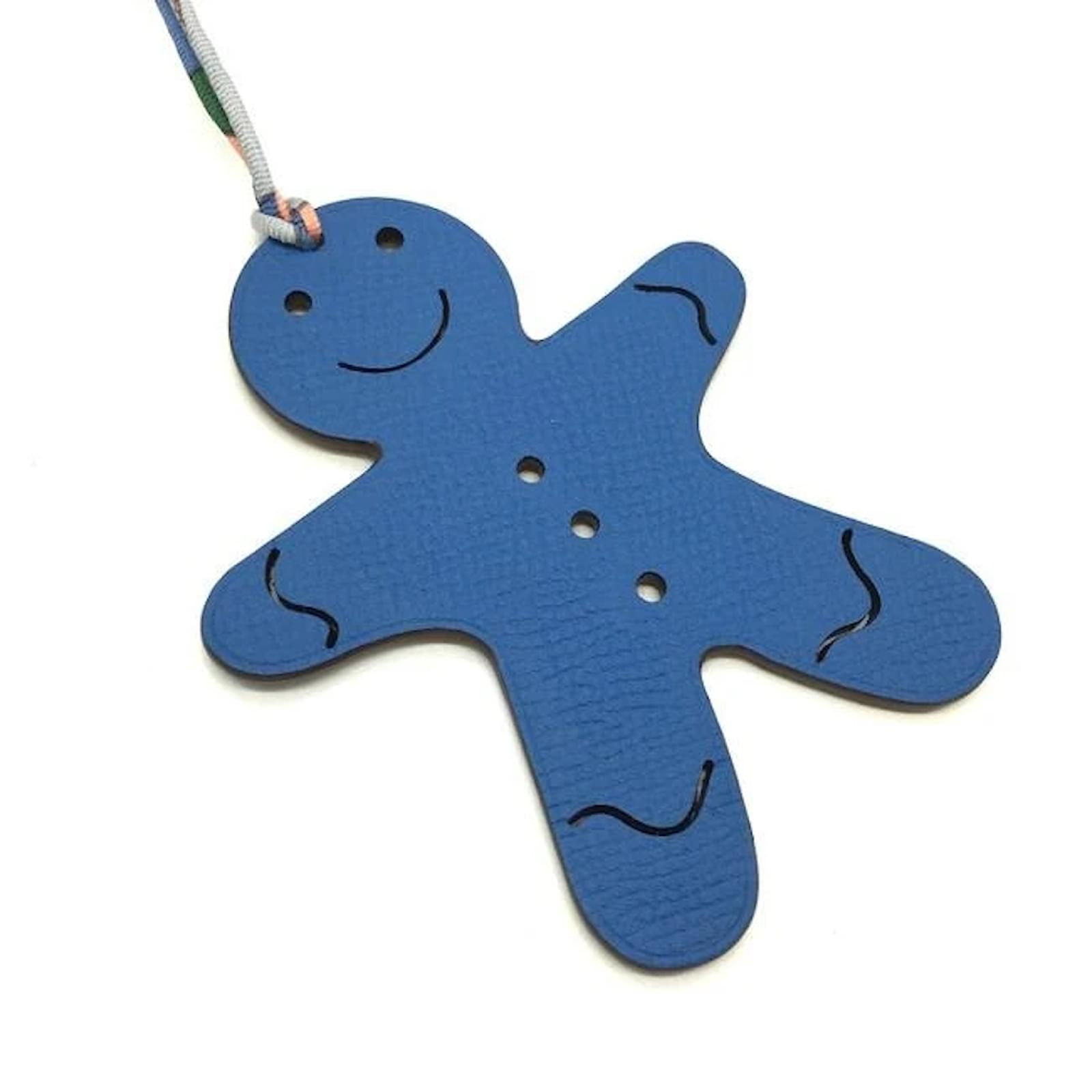 hermes gingerbread charm