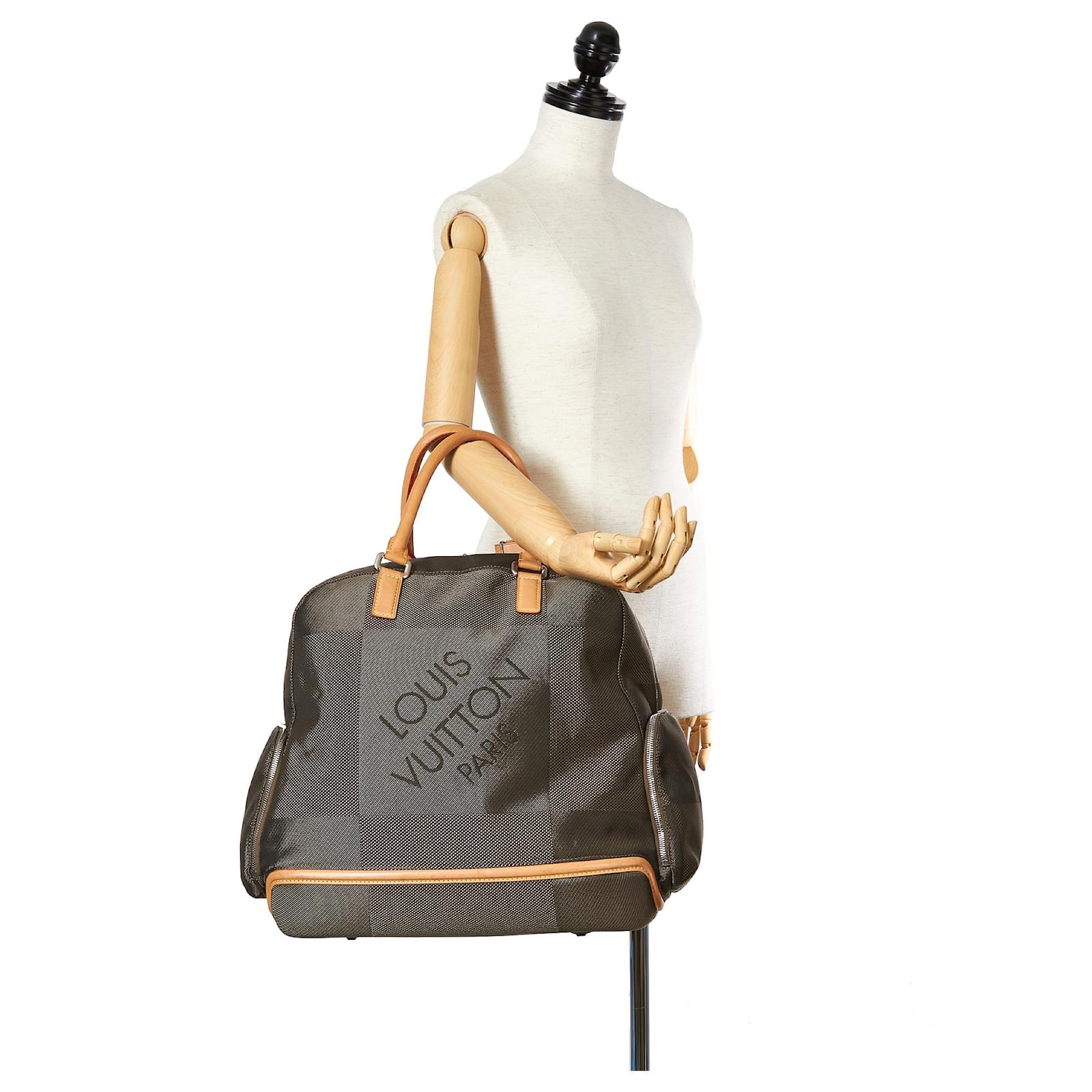 Louis Vuitton Aventurier Polaire Handbag Damier Geant Canvas Brown 12099886