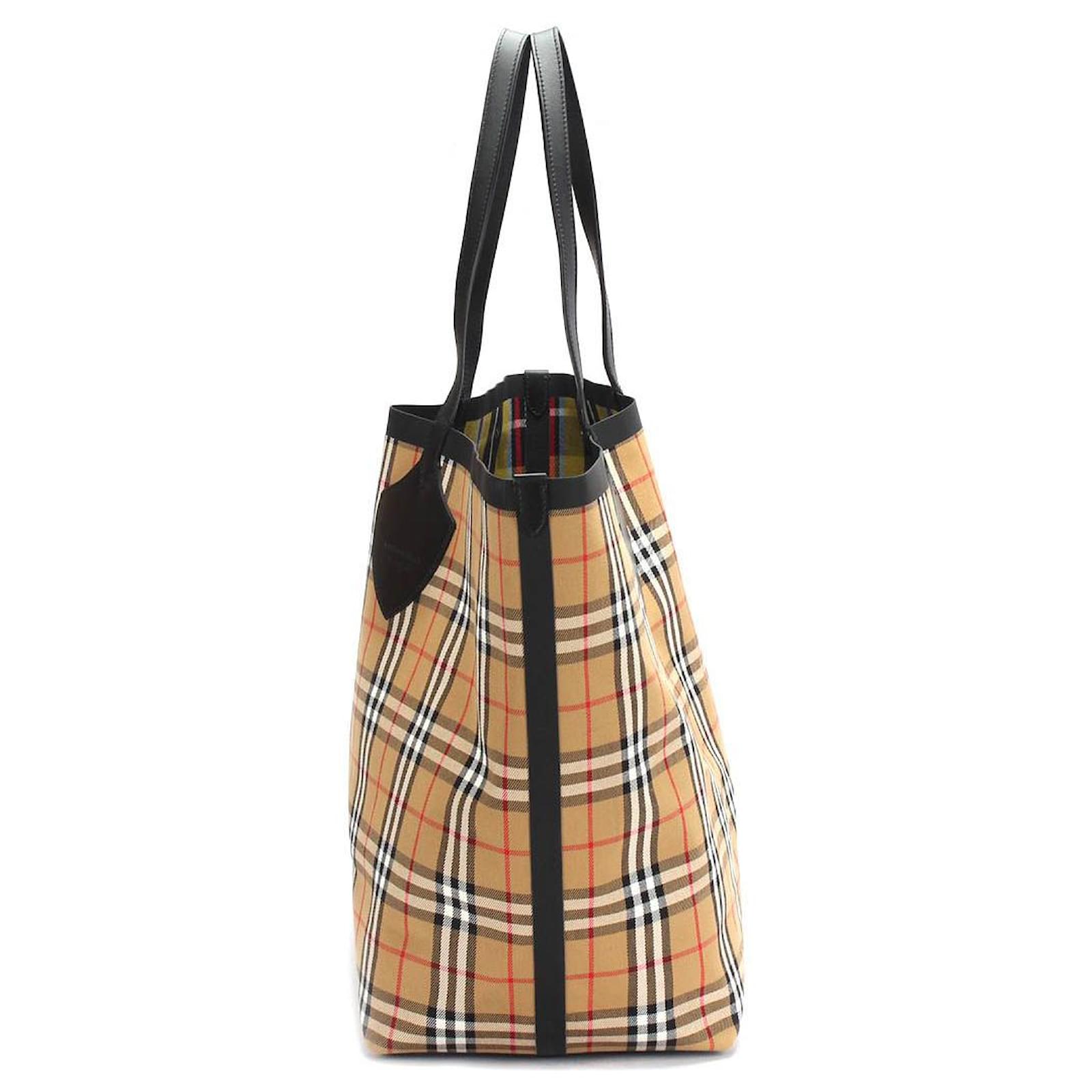 Burberry Giant Vintage Check Reversible Tote Bag in brown nylon