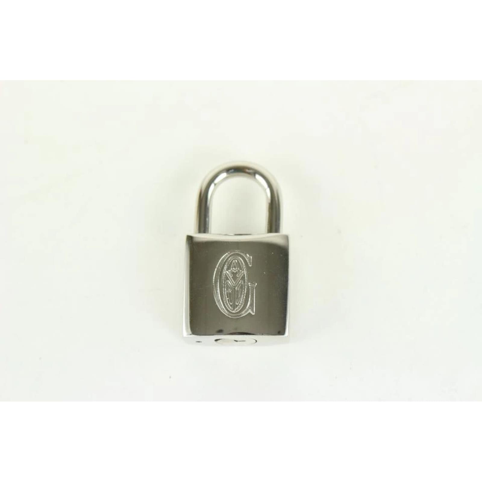 Gucci Brace G Logo Lock and Key Set Cadena Bag Charm Padlock
