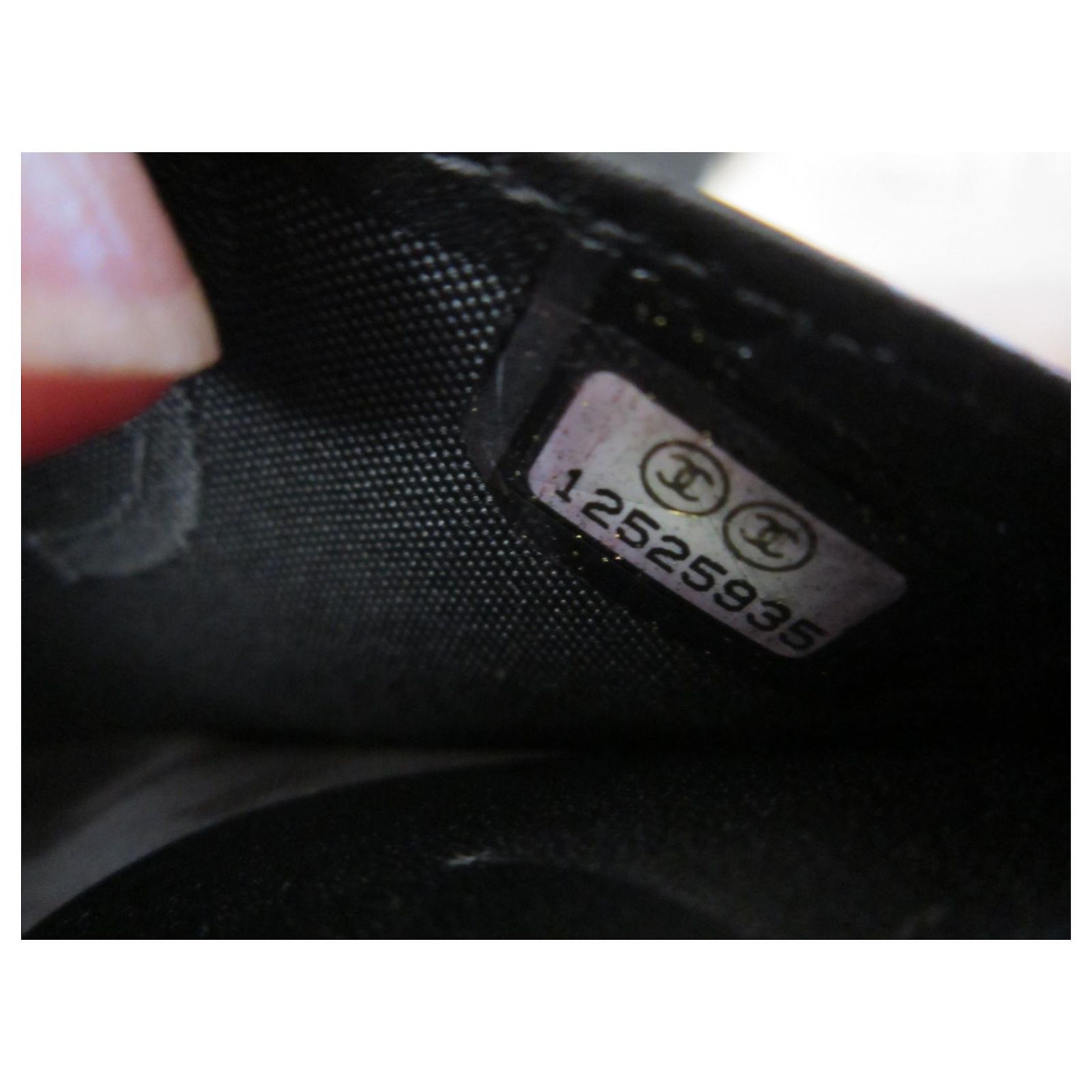Chanel Cambon Black Leather ref.392103 - Joli Closet