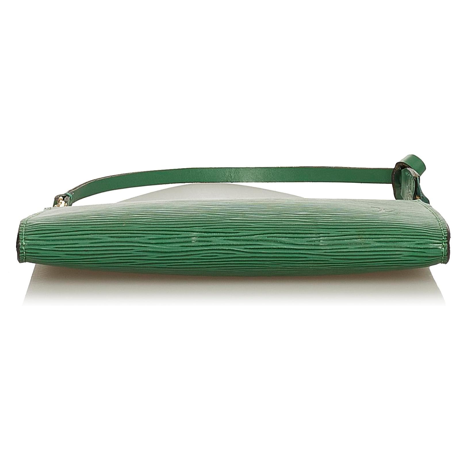 Louis Vuitton Green Epi Pochette Accessoires Leather ref.394153 - Joli  Closet