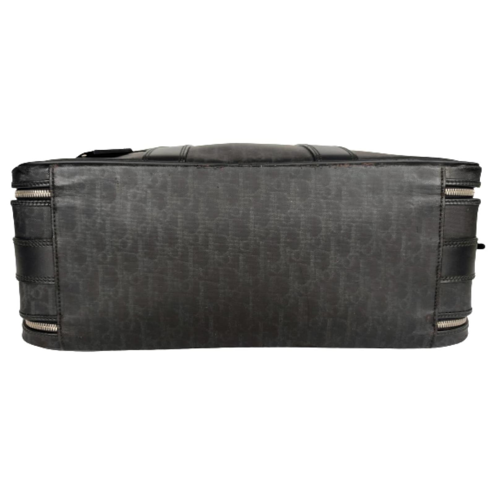 Christian Dior Men's shoulder bag Black Cloth ref.394918 - Joli Closet