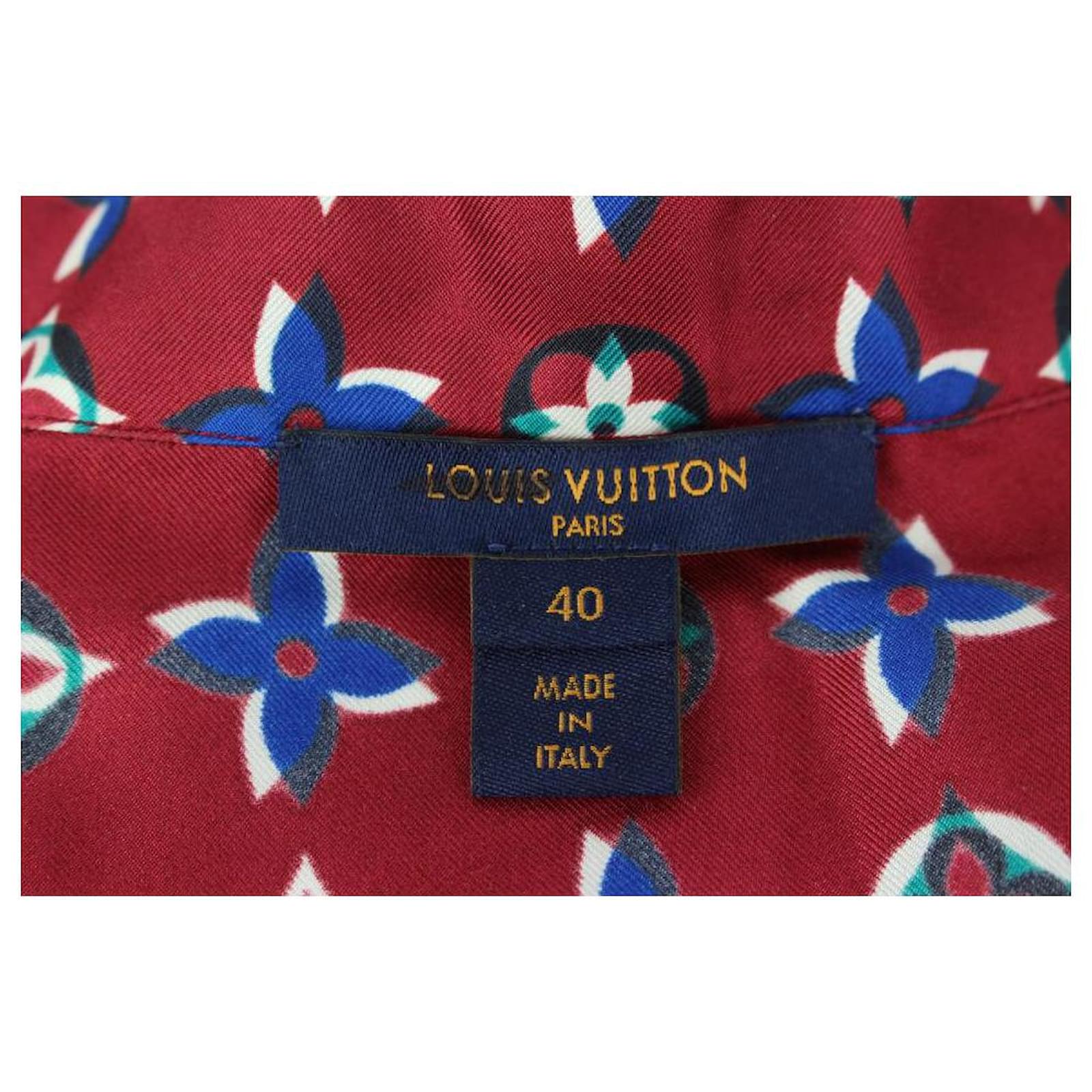Louis Vuitton Size 40 Unisex Red x Blue Silk Pajama Top 1LV1019 –  Bagriculture