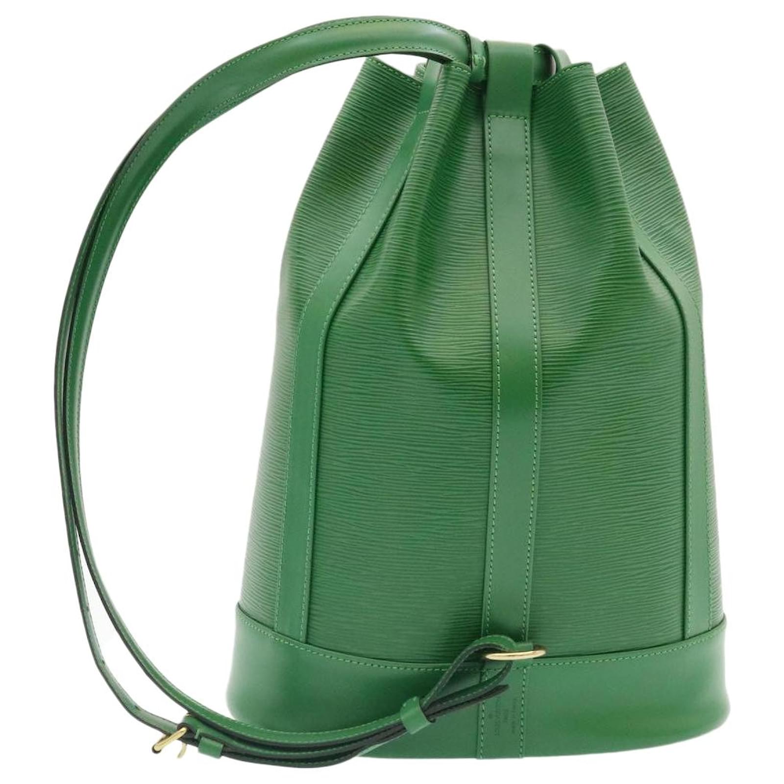 Louis Vuitton Randonnée Green Leather ref.397920 - Joli Closet