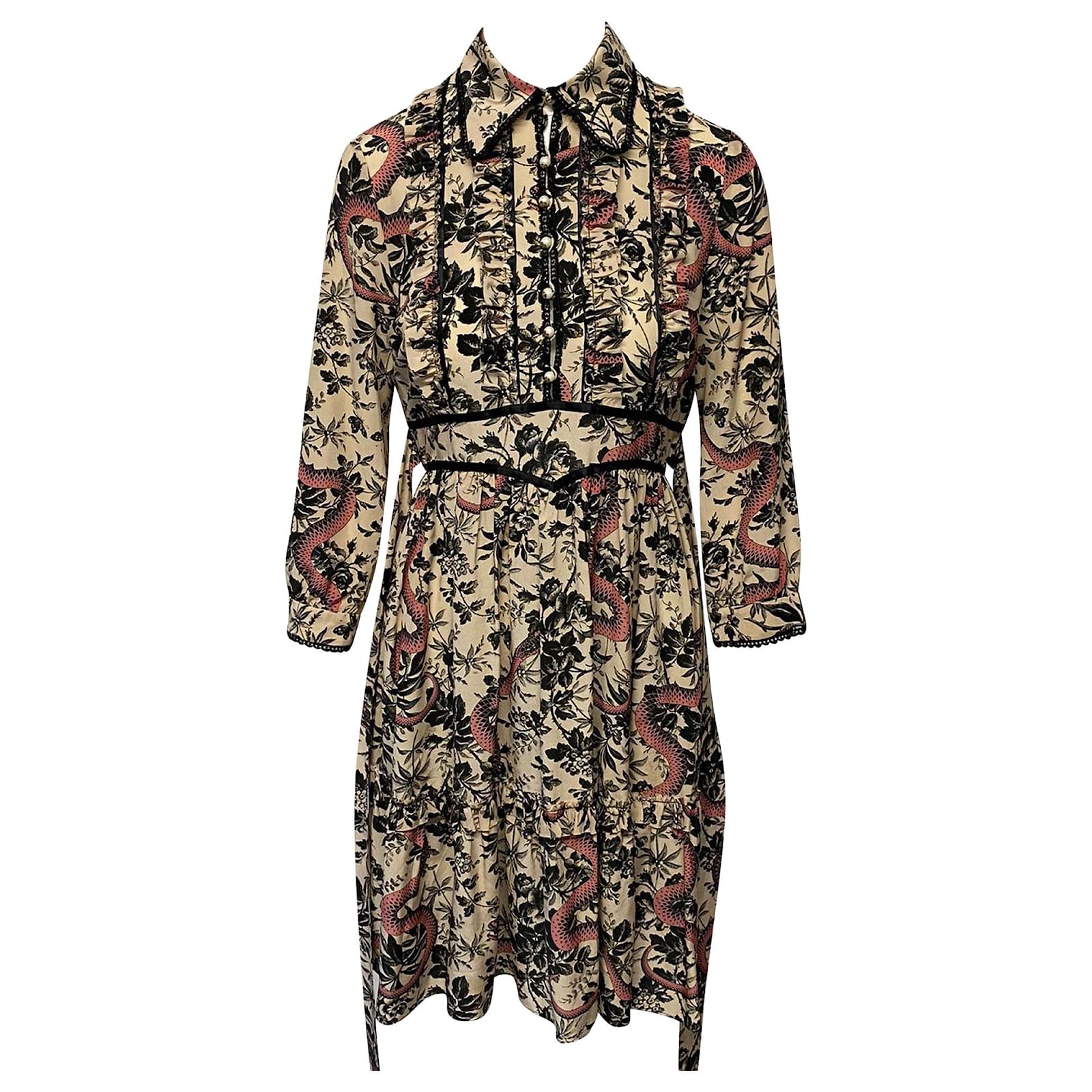 Gucci Floral Midi Dress in Multicolor SIlk Multiple colors ref.399201 ...