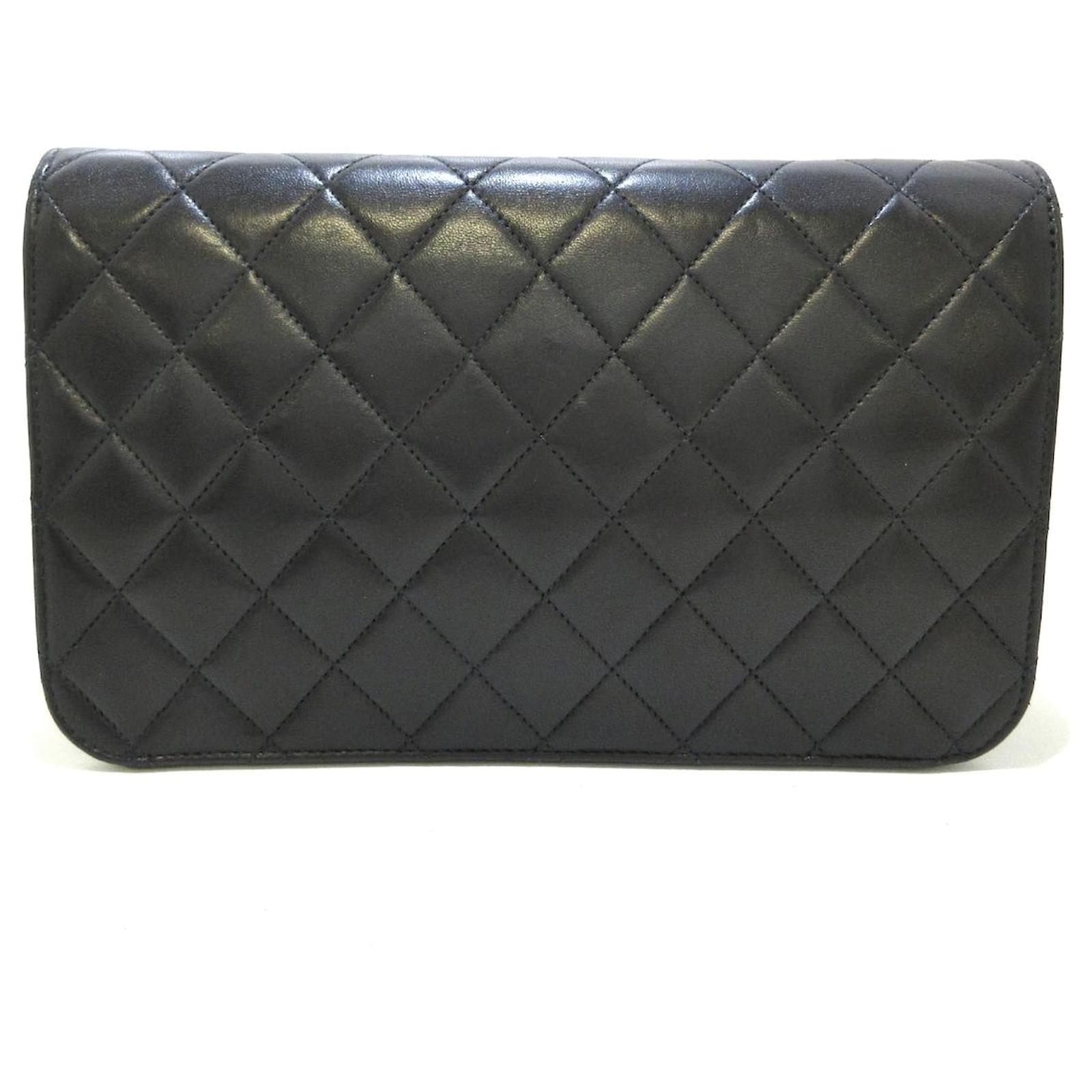 Chanel Matrasse Black Leather ref.399623 - Joli Closet