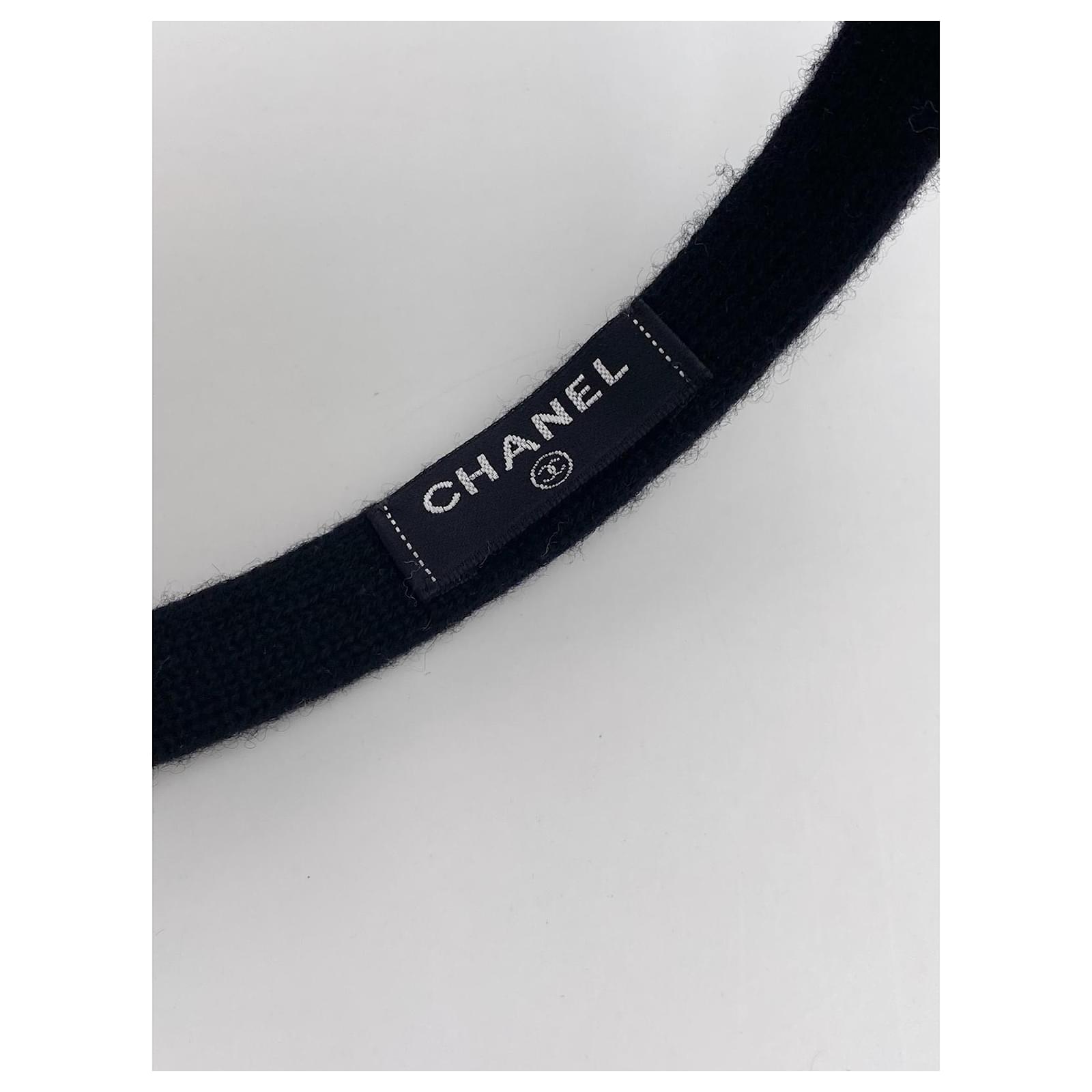 Chanel earmuffs new black sheepskin Fur ref.399727 Joli Closet
