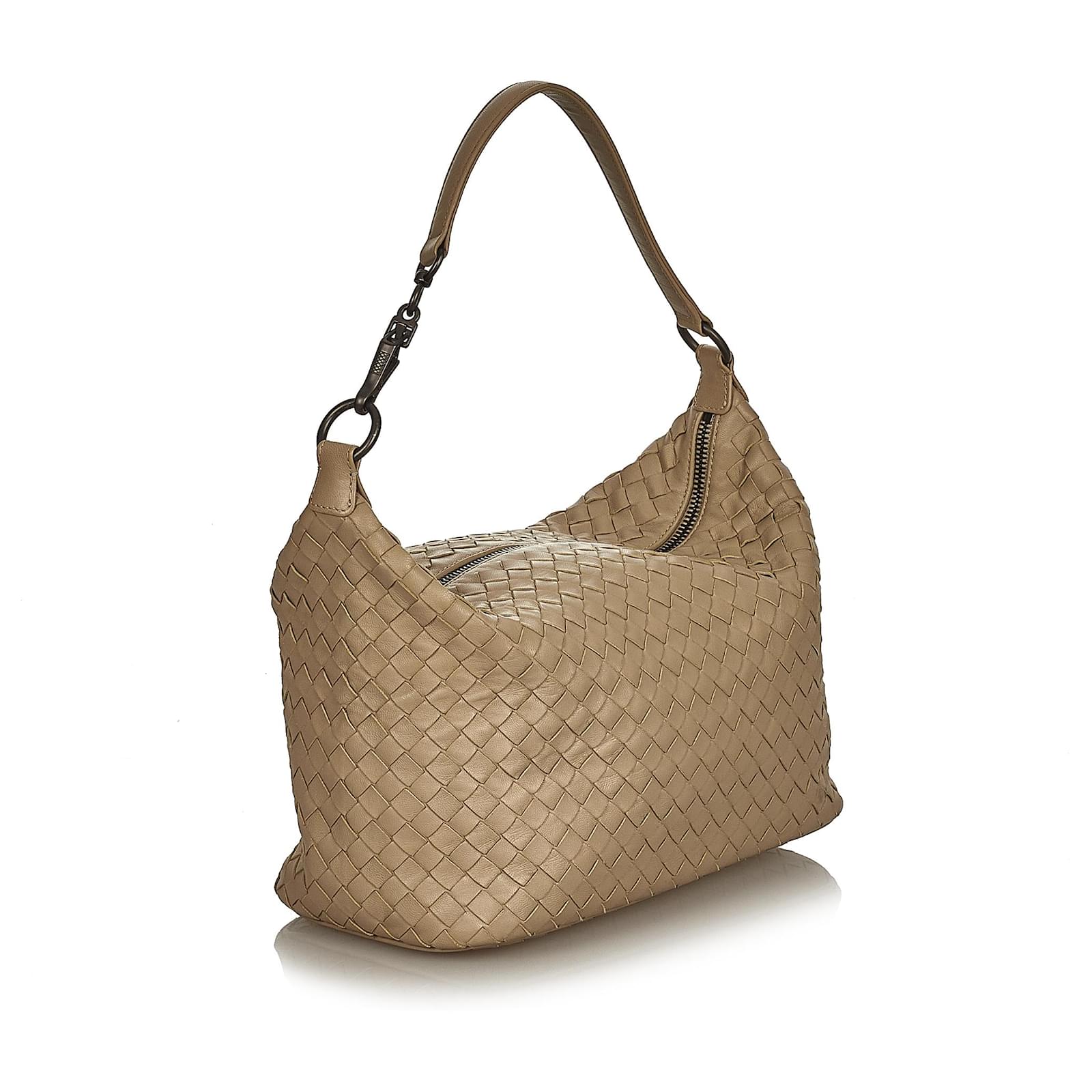 Bottega Veneta Light Grey Intrecciato Woven Leather Wingtip City Knot  Shoulder Bag - Yoogi's Closet