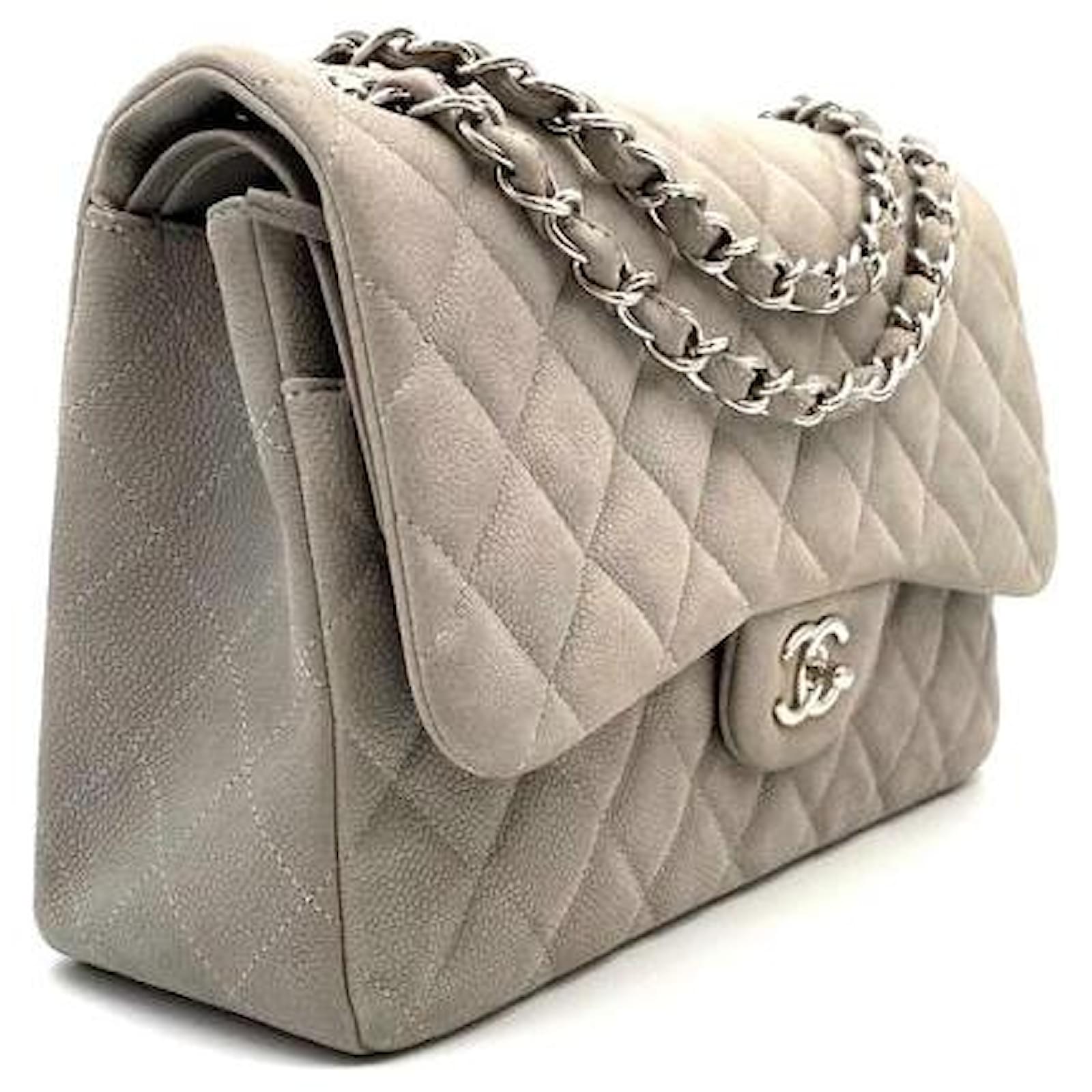 Chanel Grey Jumbo Suede Caviar Classic Flap bag Leather ref.401116 - Joli  Closet