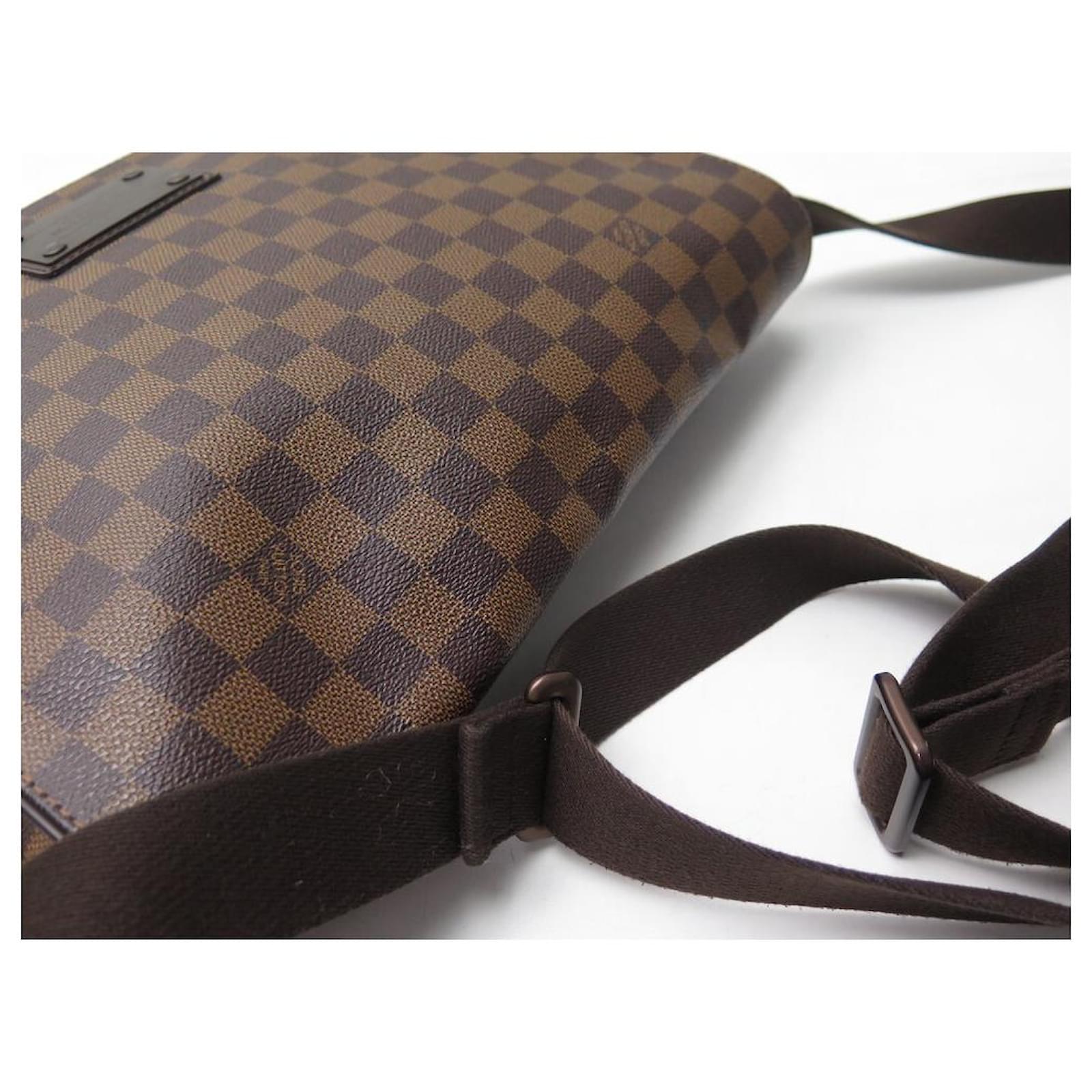 LOUIS VUITTON N51211 BROOKLYN MM MESSENGER BAG, Luxury, Bags