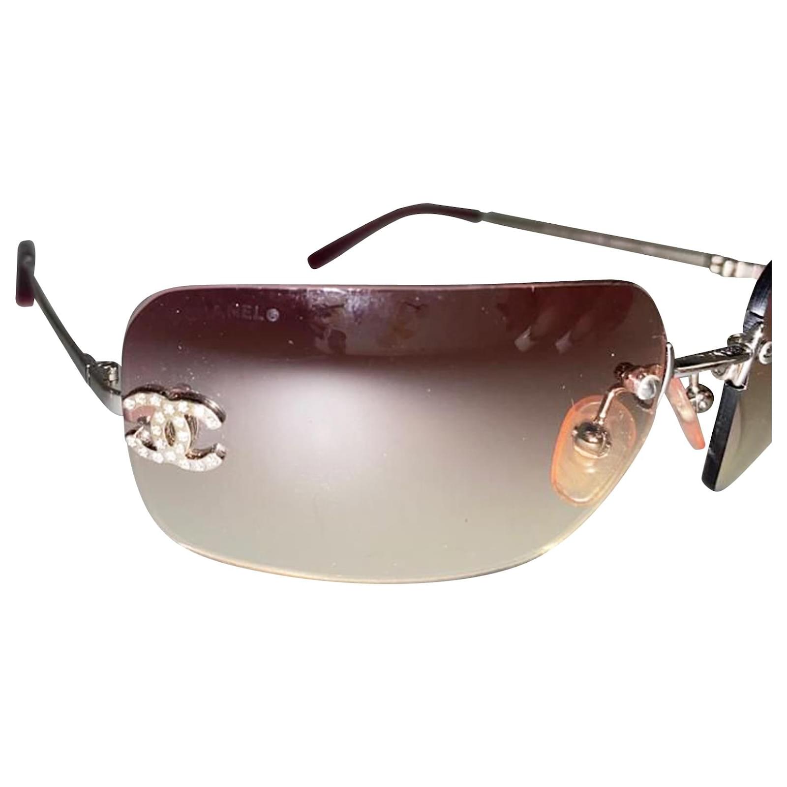Chanel Sunglasses CC Aviators Rimless in Purple Plastic ref.401932 - Joli  Closet