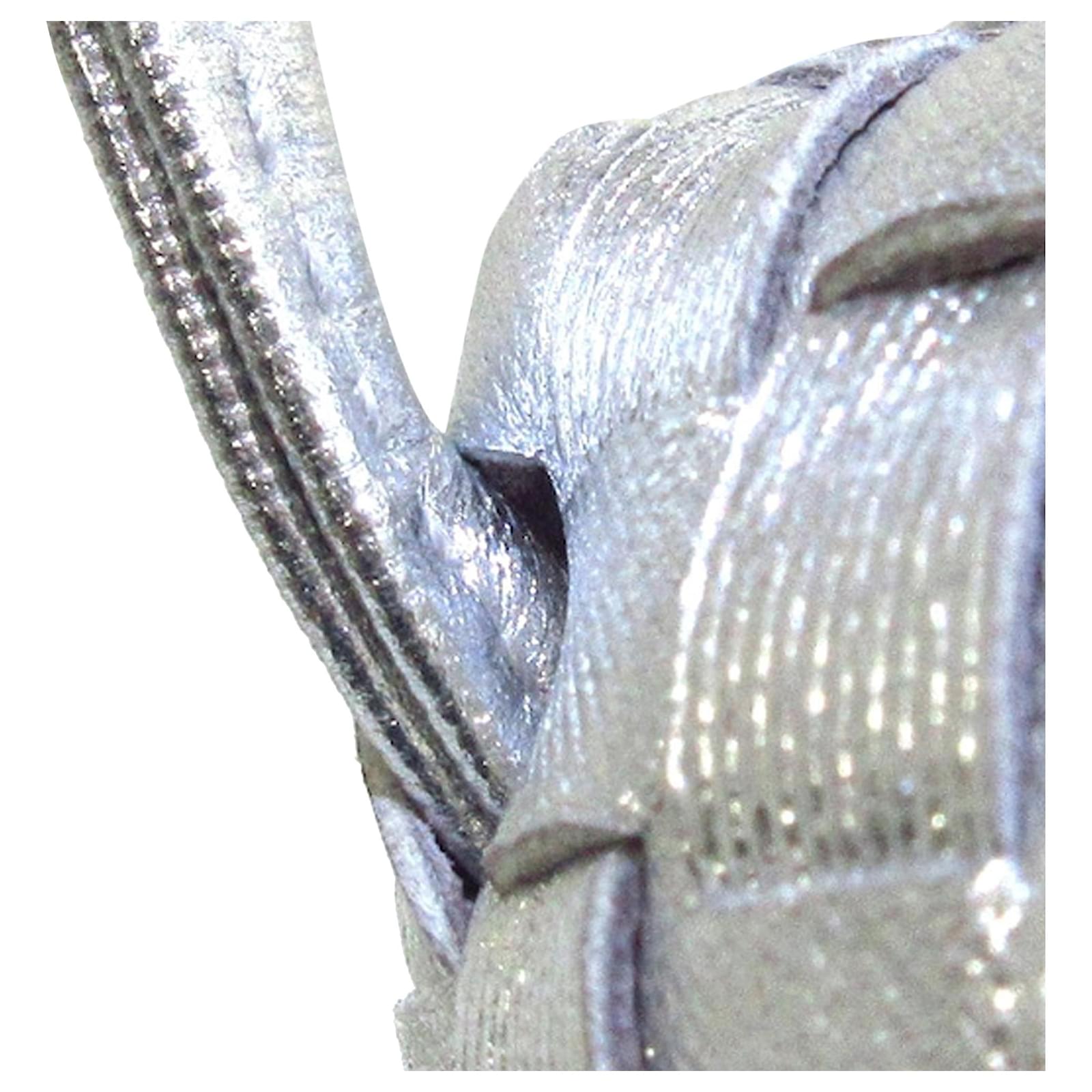 Bottega Veneta Silver Intrecciato Nodini Leather Crossbody Bag Silvery  Pony-style calfskin ref.402076 - Joli Closet