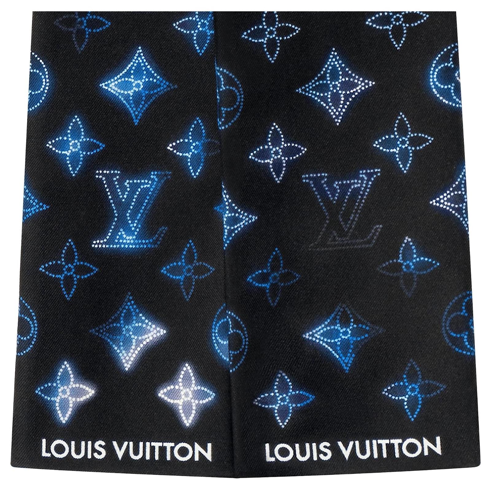 Louis Vuitton BANDEAU FLIGHT MODE Dark blue Silk ref.403062 - Joli Closet