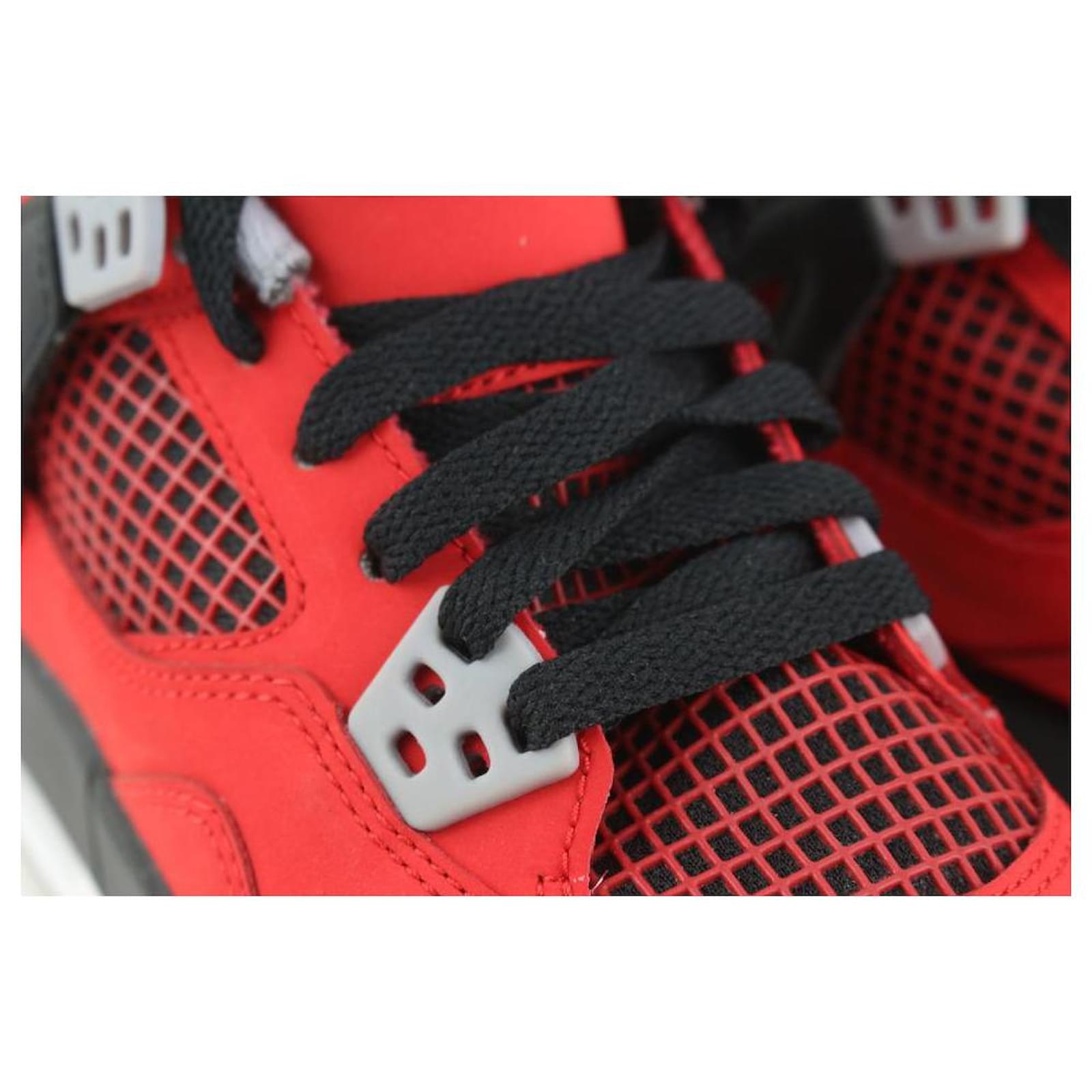 alguna cosa como eso lema Nike 2013 Youth 4.5 Red Toro Bravo Air Jordan V 5 ref.403881 - Joli Closet