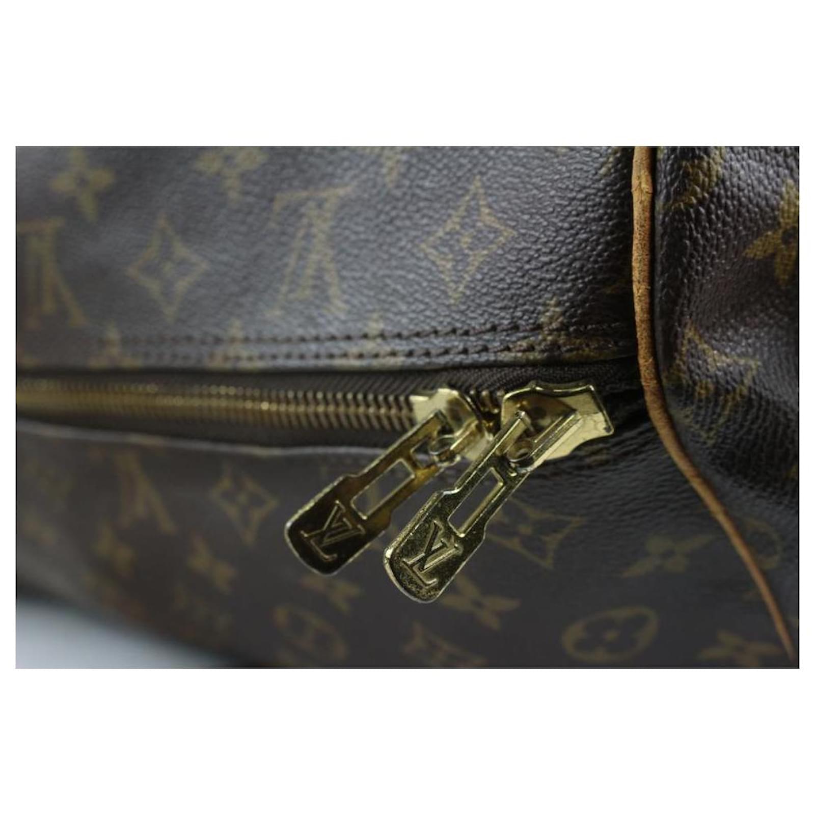 Louis Vuitton XL Monogram Keepall Sac Polochon 70 Boston Duffle Bag Leather  ref.403984 - Joli Closet