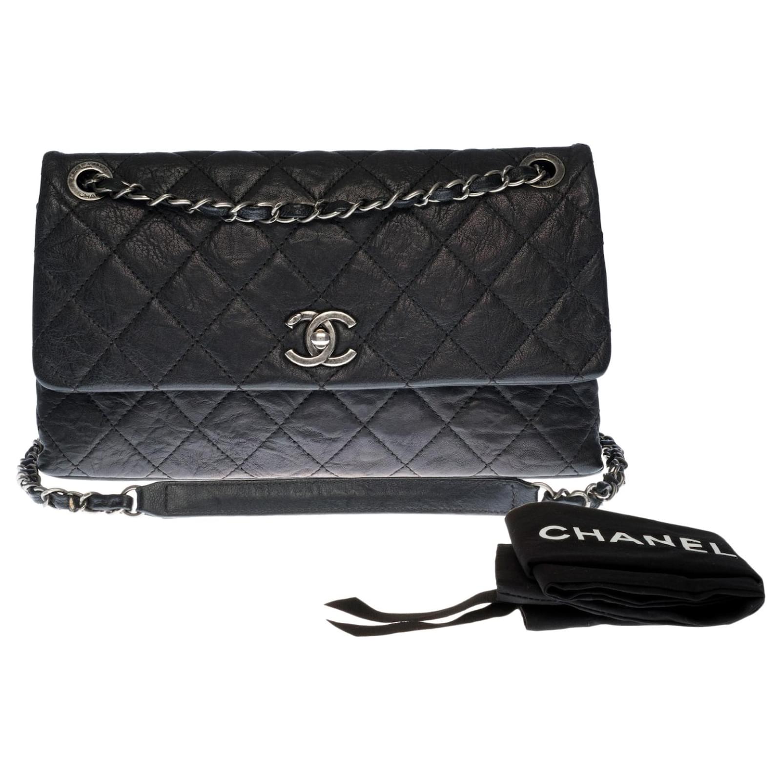 Timeless Very chic and Rare classic Chanel shoulder bag 31 rue