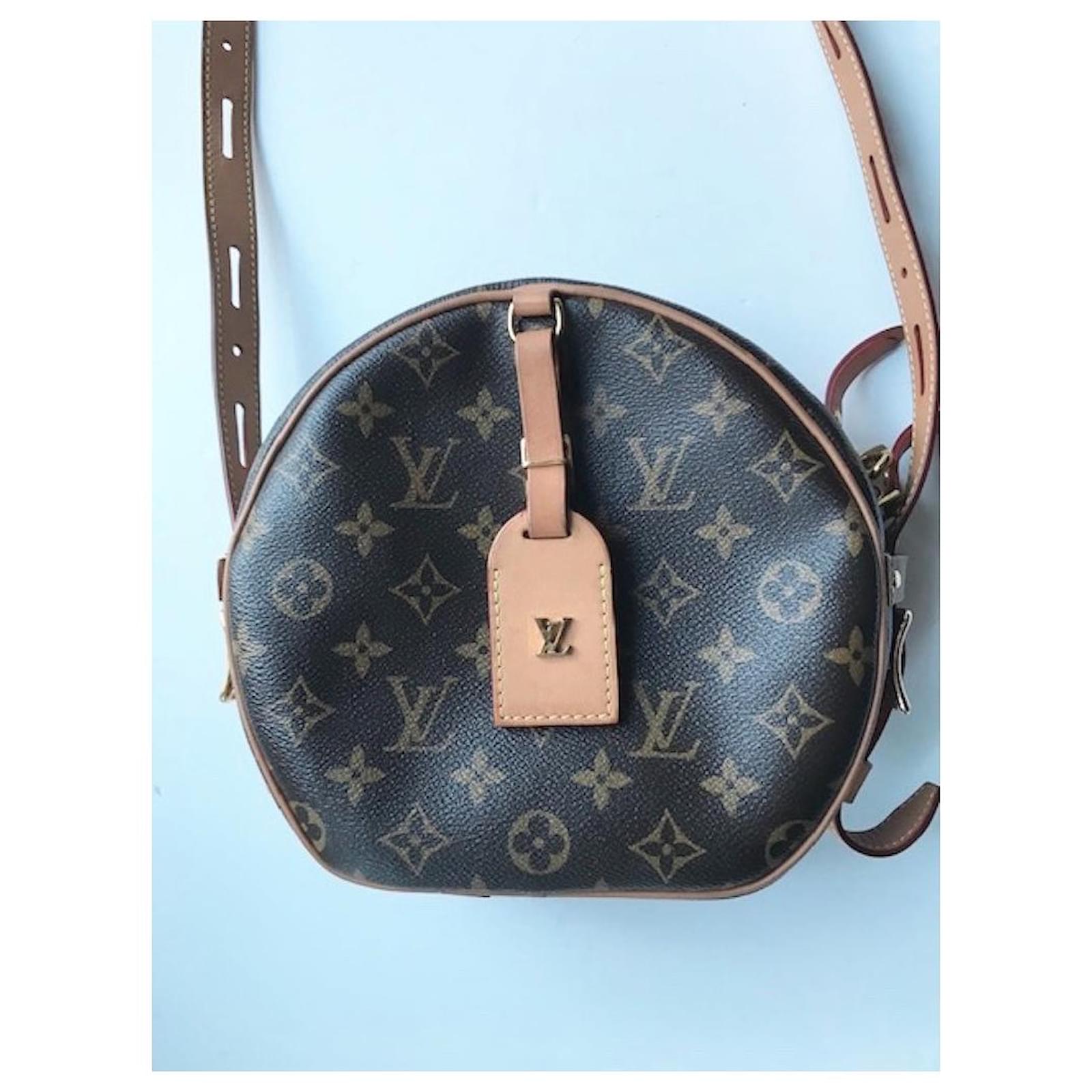 Louis Vuitton bag Soft hat box MM, Monogram Canvas Brown Cloth ref