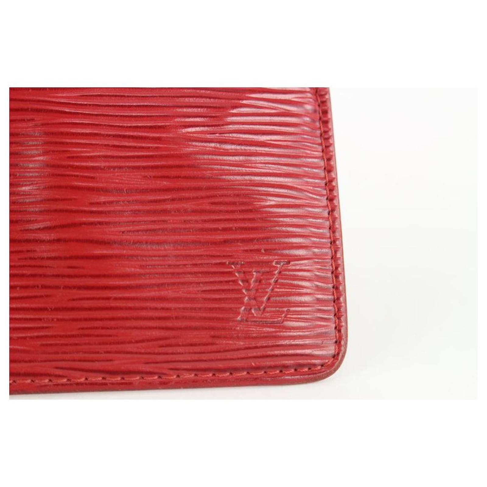 Louis Vuitton Red Epi Leather Key Pouch Pochette Cles Keychain ref.408845 -  Joli Closet