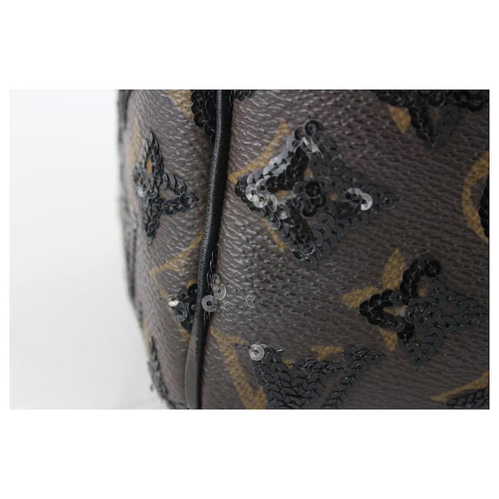 Louis Vuitton Black Sequin Monogram Eclipse Speedy 30 Leather ref.409321 -  Joli Closet