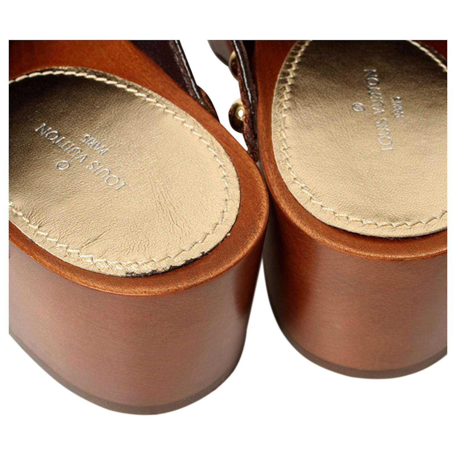 Louis Vuitton Sunbath Flat Mule Copper Leather ref.88463 - Joli Closet
