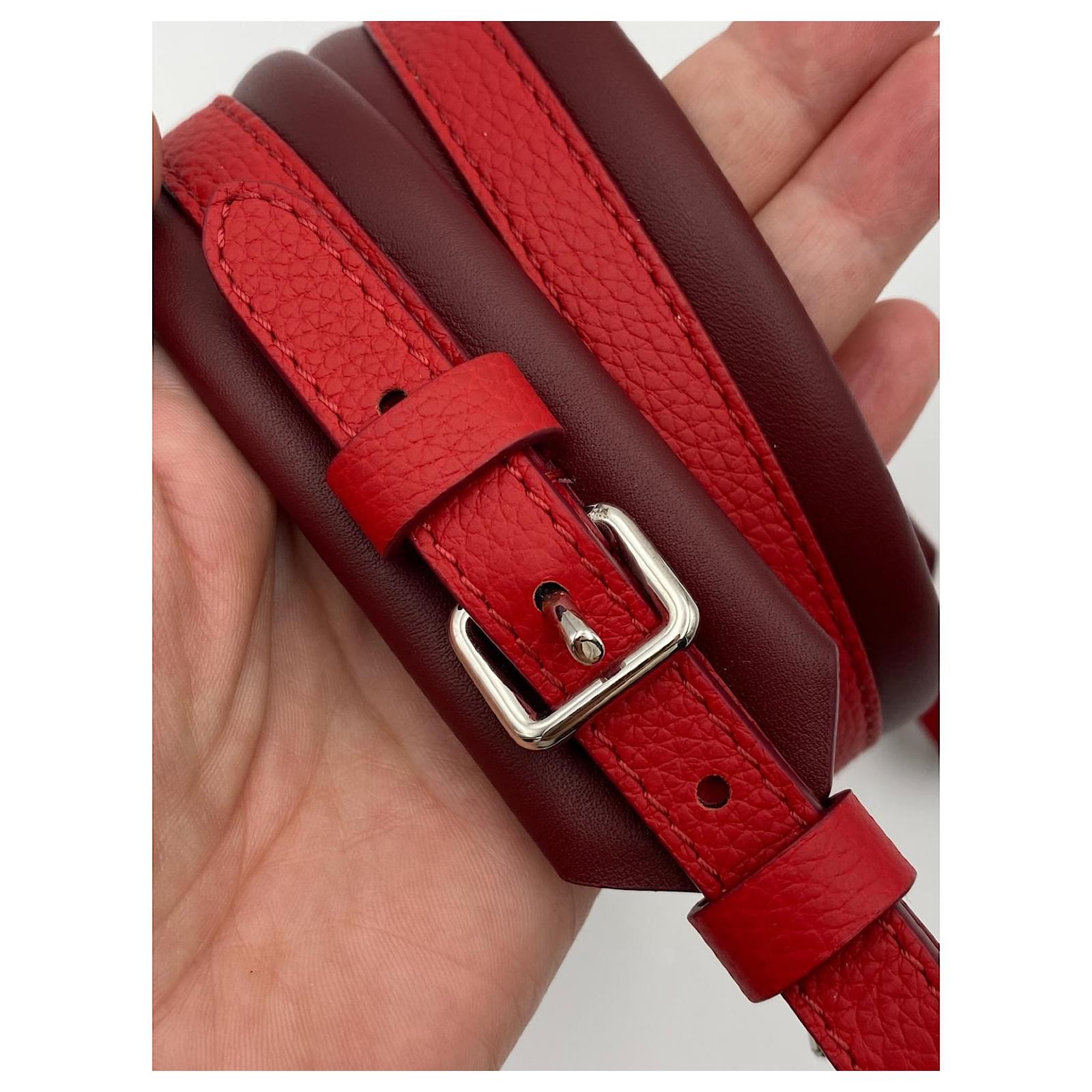 Tracolla larga Louis Vuitton amovibile pelle rossa Rosso Bordò ref.410447 -  Joli Closet