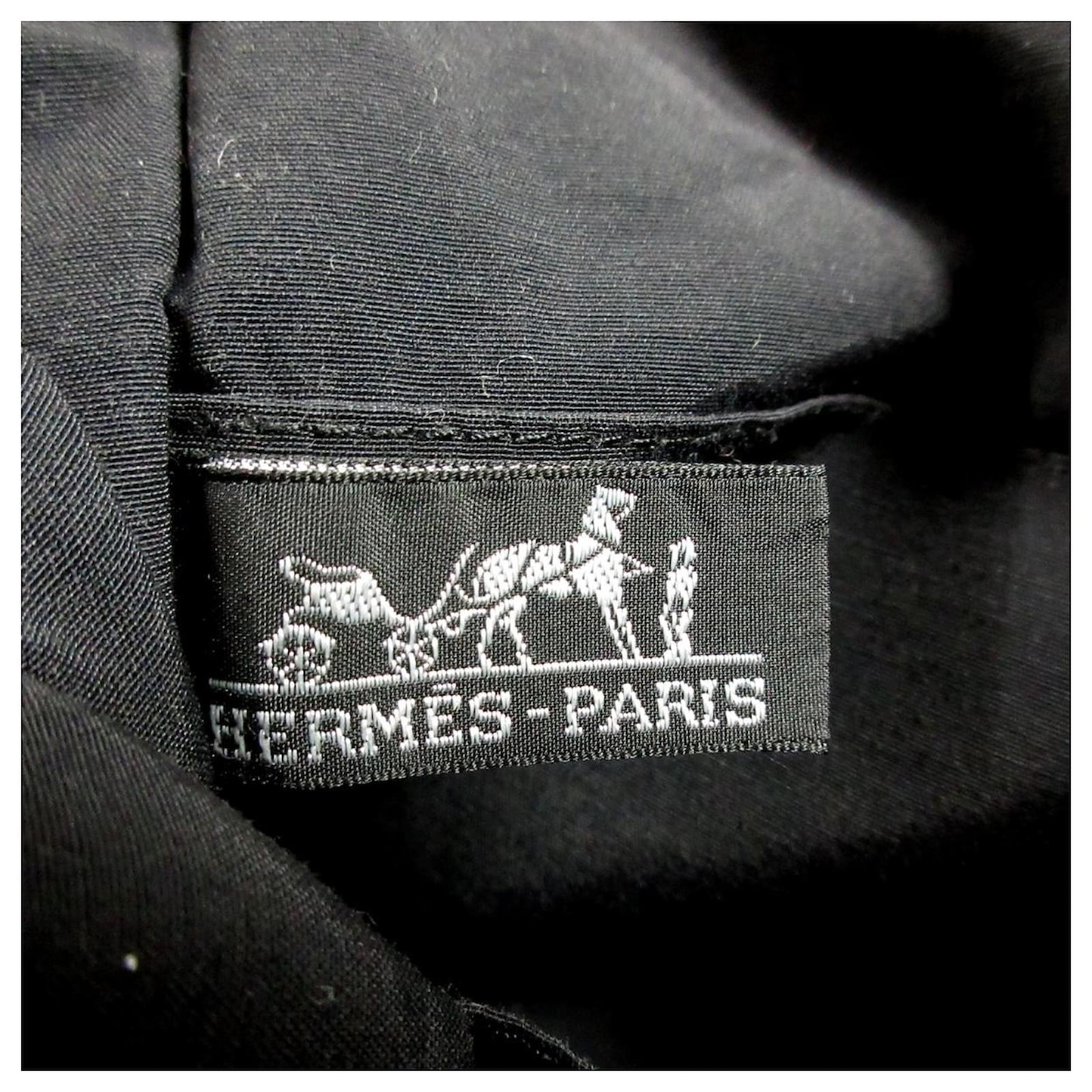 Hermès Clutch bag Grey Polyamide ref.410690 - Joli Closet