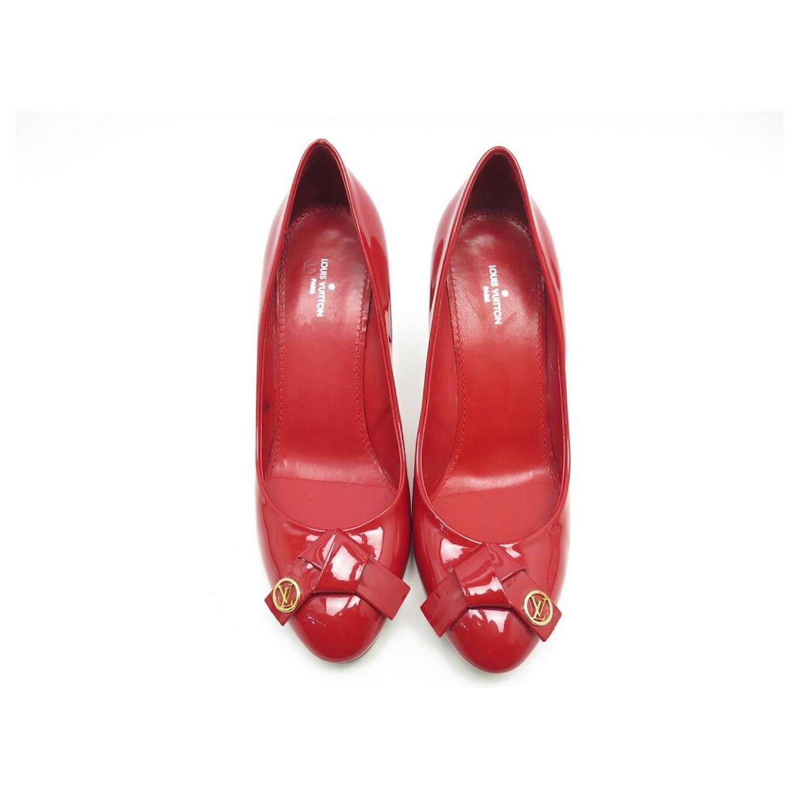 LOUIS VUITTON SHOES FIANCEE PUMPS 37 RED PATENT LEATHER PUMP SHOES  ref.411247 - Joli Closet