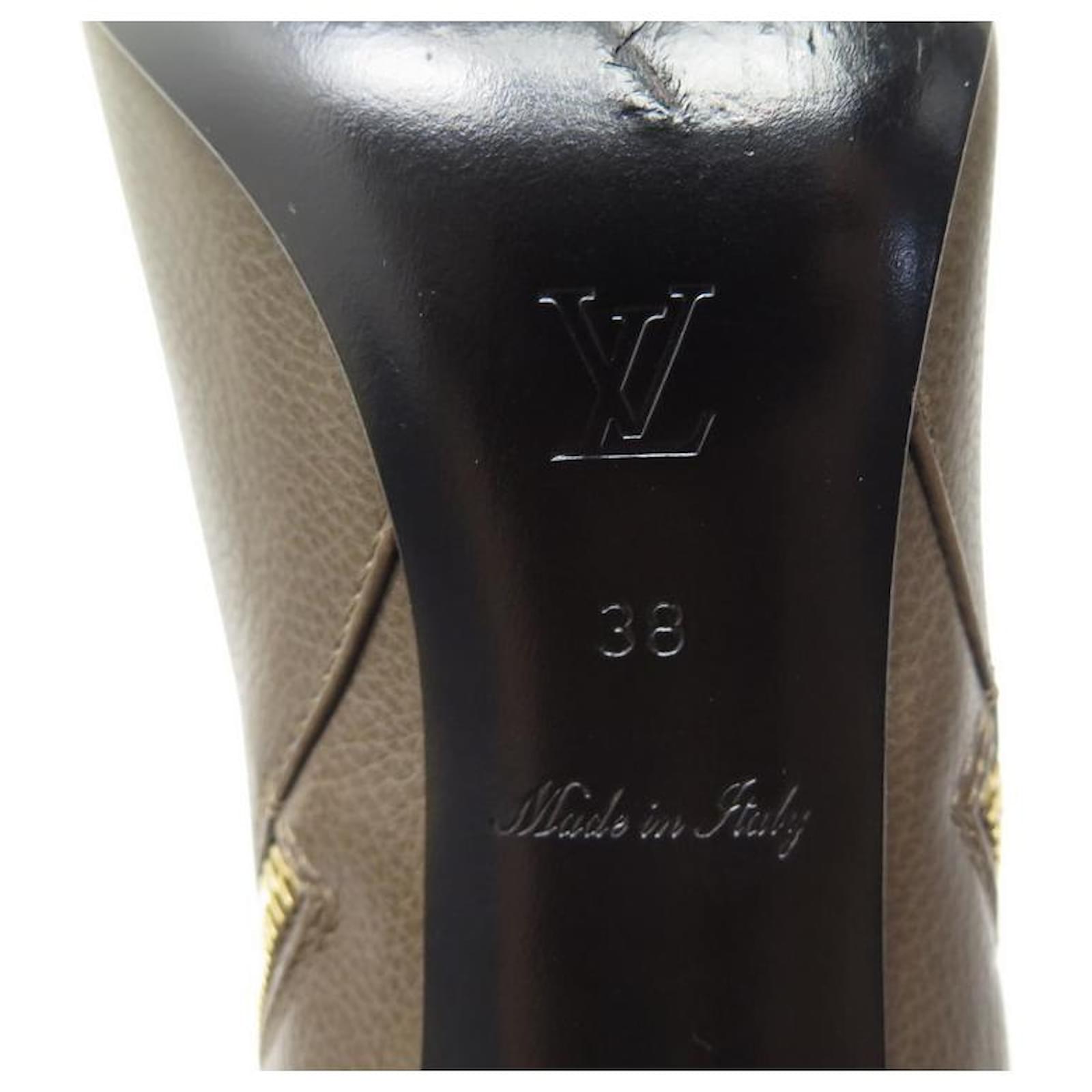 LOUIS VUITTON INSPIRED INFINITE ANKLE BOOTS IN EMPREINTE MONOGRAM LEATHER 38  boots Brown ref.411299 - Joli Closet
