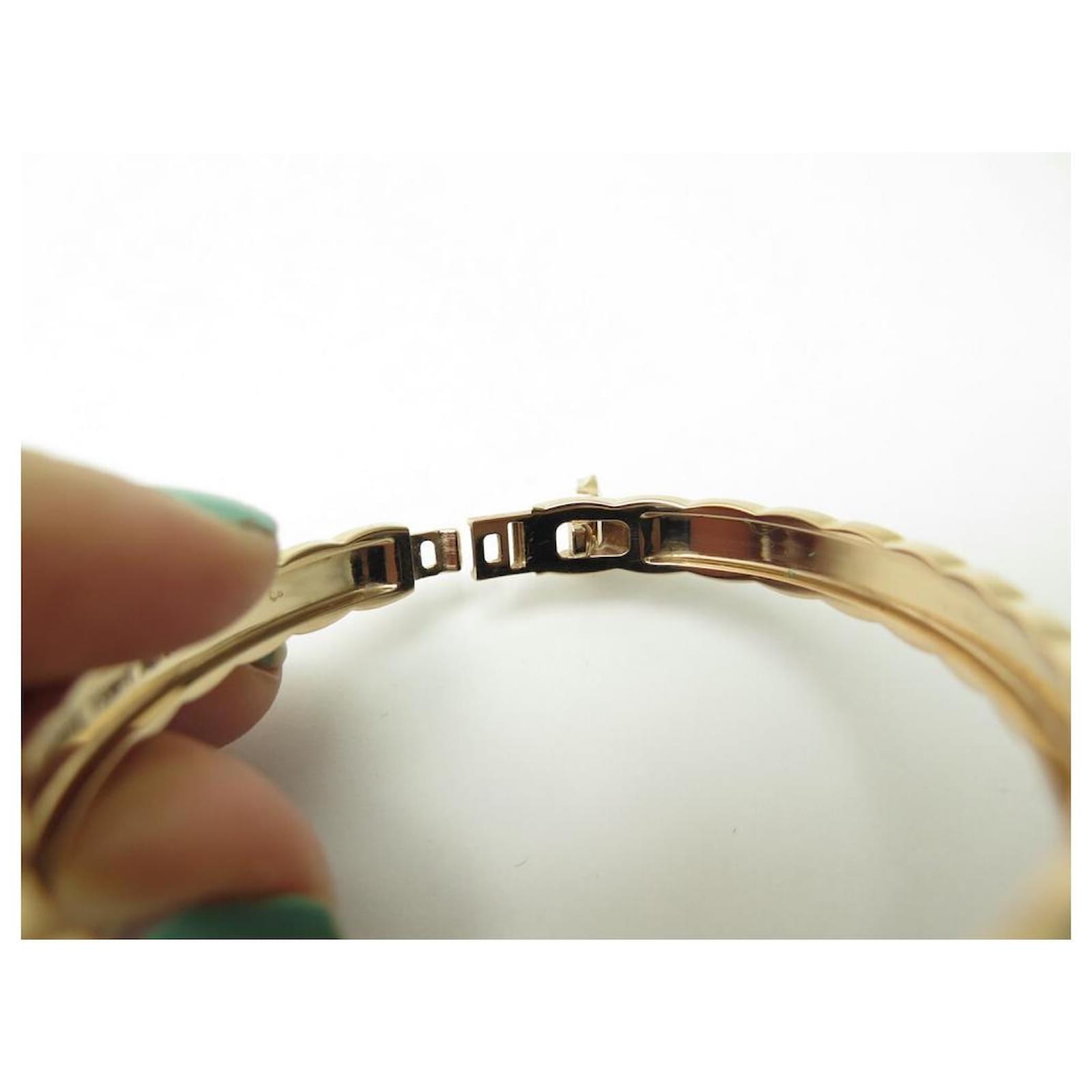 CHANEL COCO CRUSH S BRACELET QUILTED J11139 16 CM ROSE GOLD 18K GOLD BOX  Golden Pink gold ref.411323 - Joli Closet