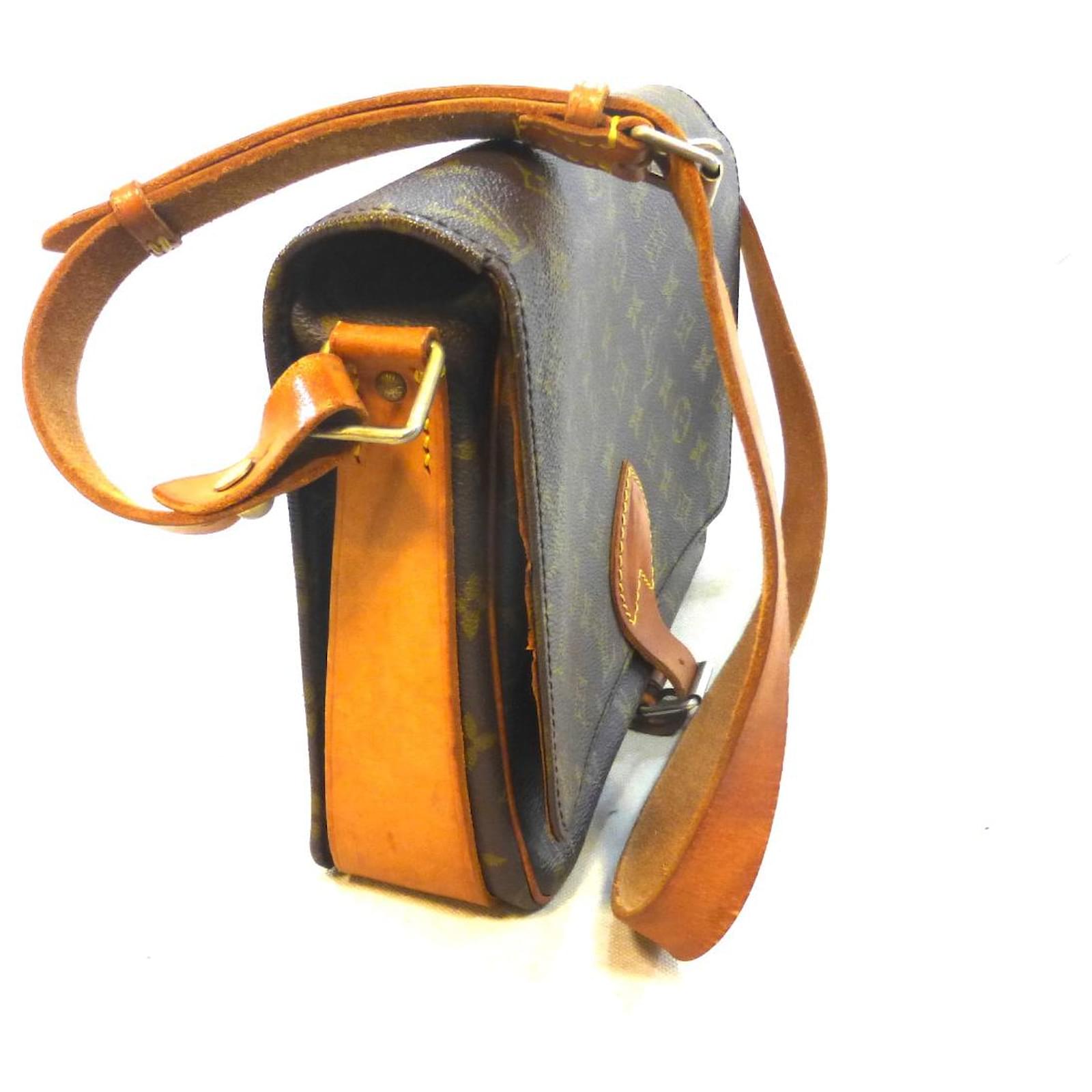 Louis Vuitton shoulder bag cartouchiere gm in brown canvas -13025121072  Leather Cloth ref.855334 - Joli Closet