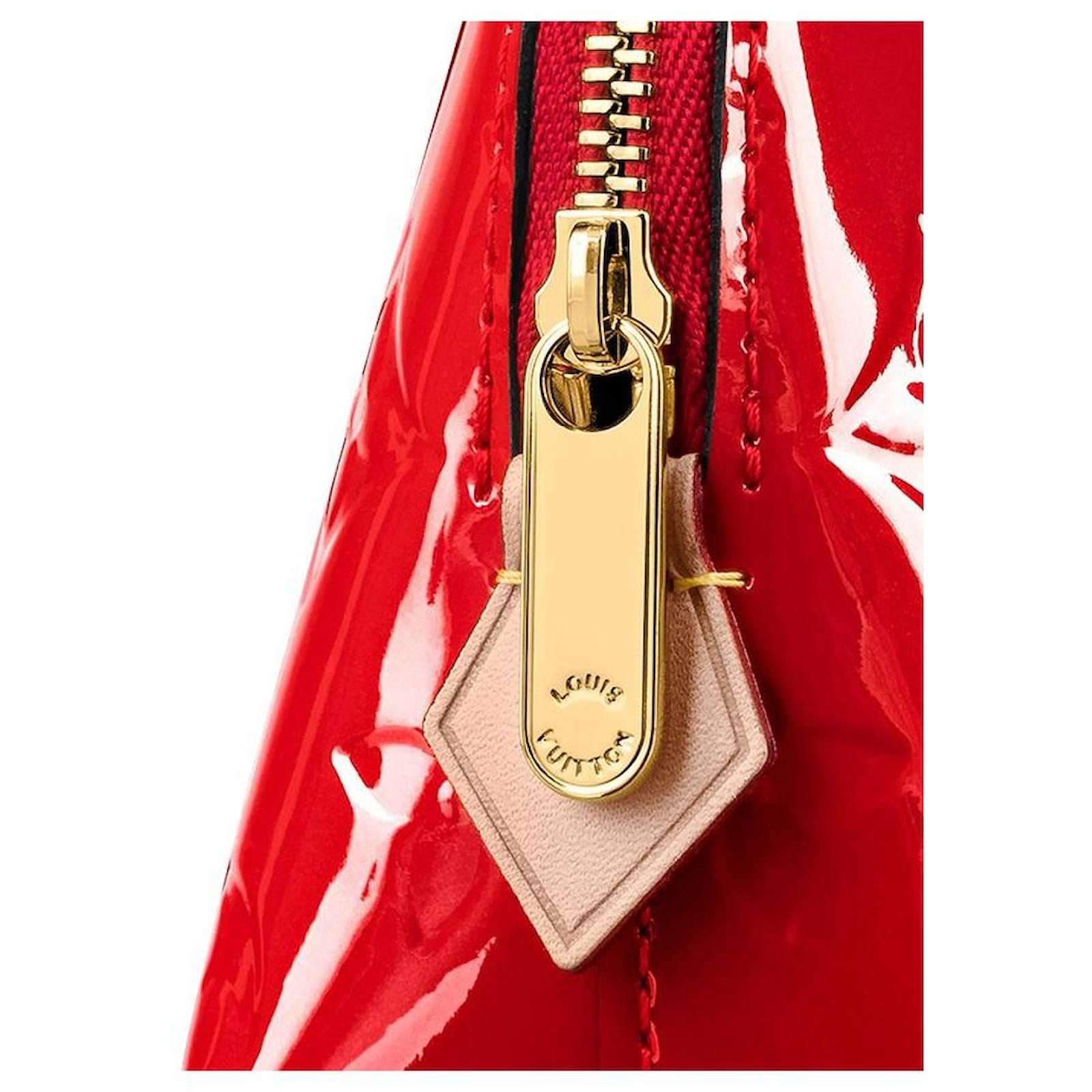 Louis Vuitton Danube Red Leather ref.919131 - Joli Closet