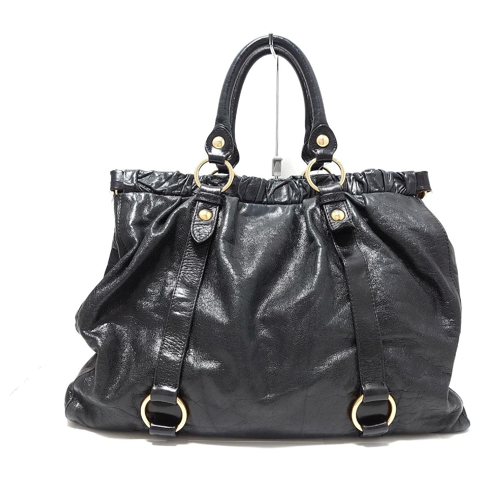 Miu Miu Tote bag Black Leather ref.413277 - Joli Closet