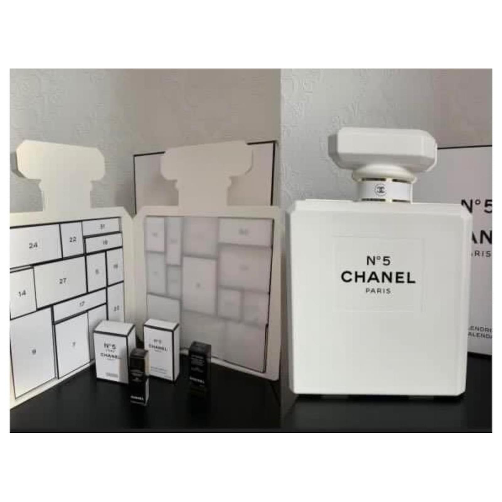 Chanel advent calendar 2021 White ref.413299 - Joli Closet