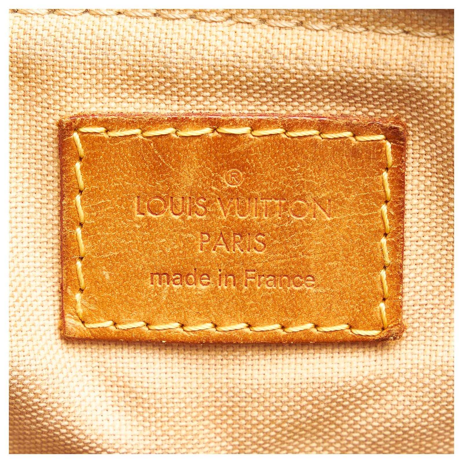 Louis Vuitton White Damier Azur Siracusa PM Blue Leather Cloth ref.880578 -  Joli Closet