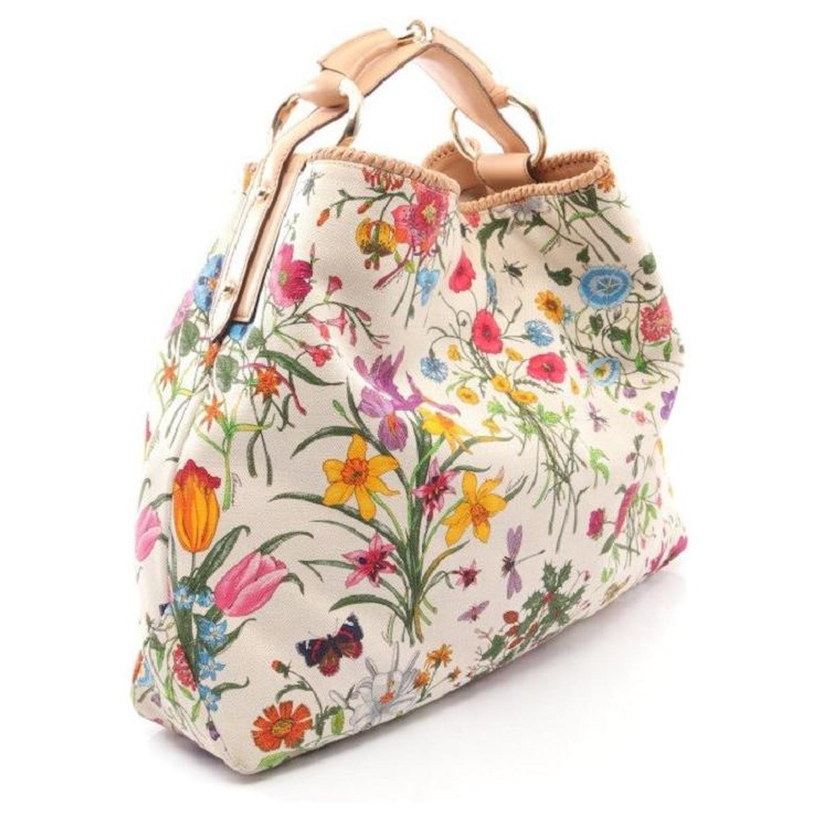 GUCCI Flower Shoulder Bag Coated Canvas Multicolor 007.984.0065 auth 45998  Multiple colors Cloth ref.976154 - Joli Closet