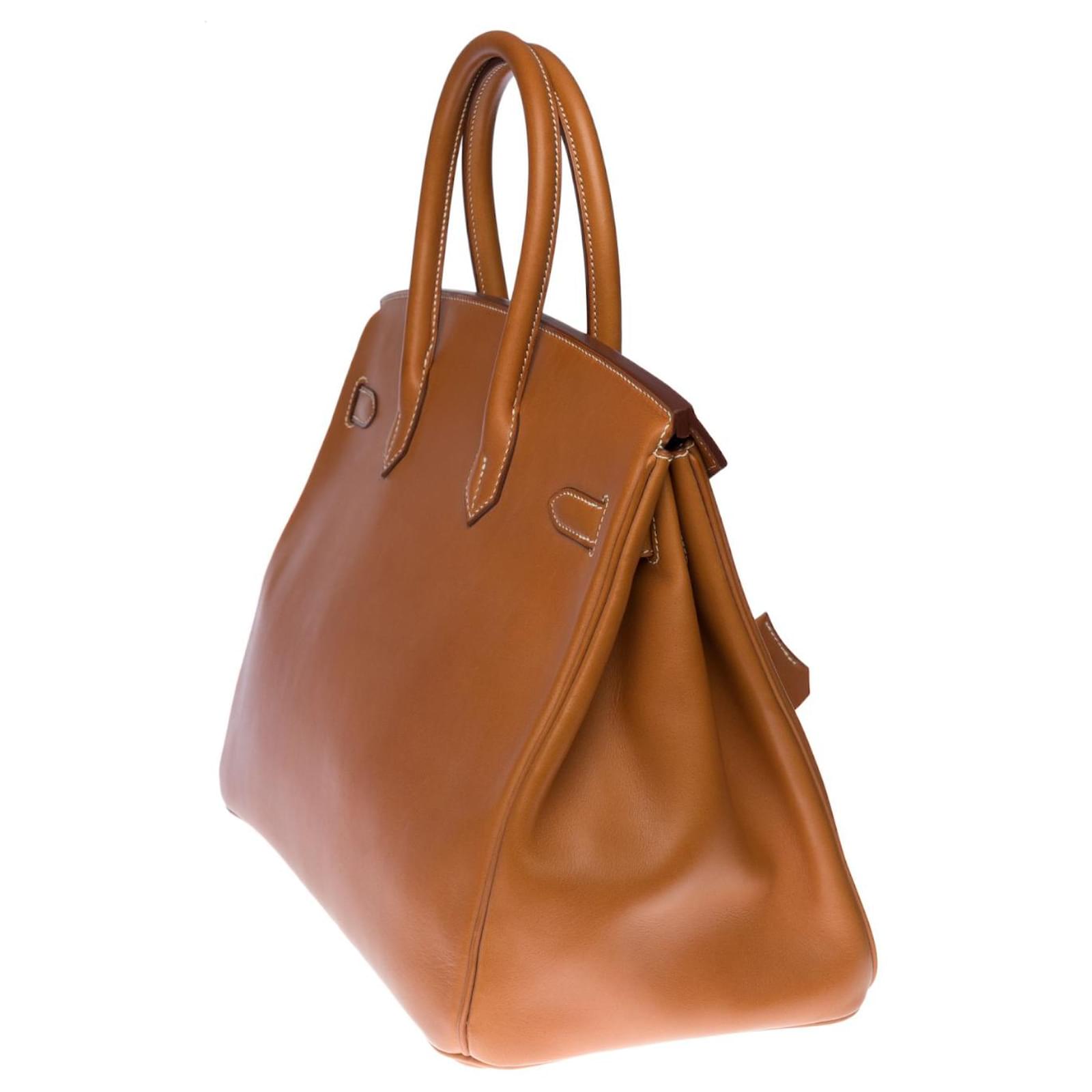 Hermès Birkin 35 cm Handbag in Gold Barenia Leather