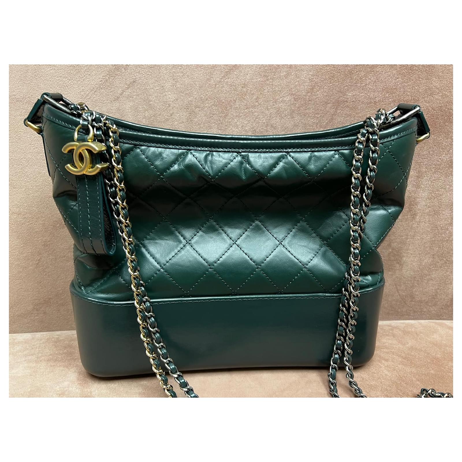 Chanel Gabrielle Green Leather ref.416841 - Joli Closet