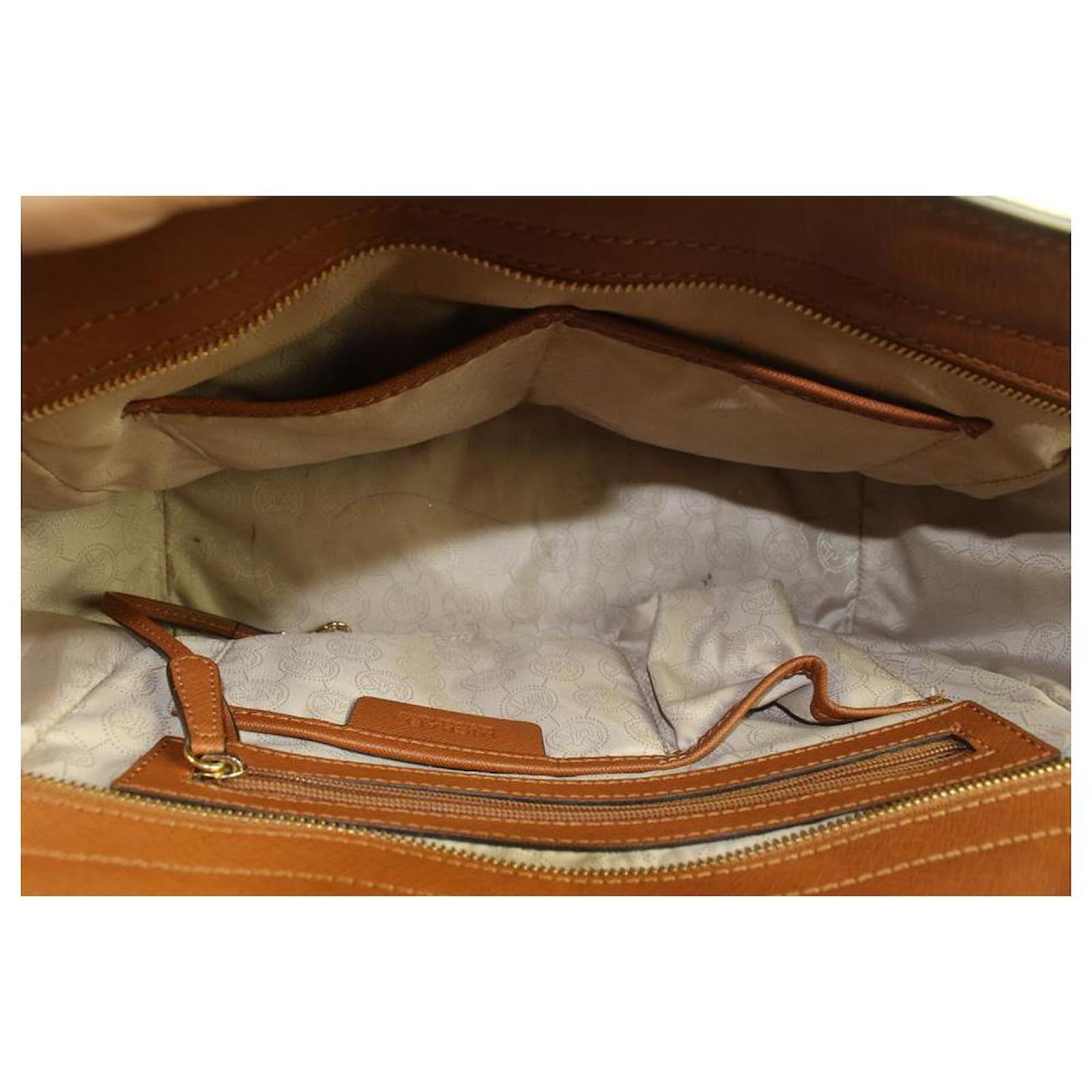 Michael Kors Selma Brown Leather ref.1001125 - Joli Closet
