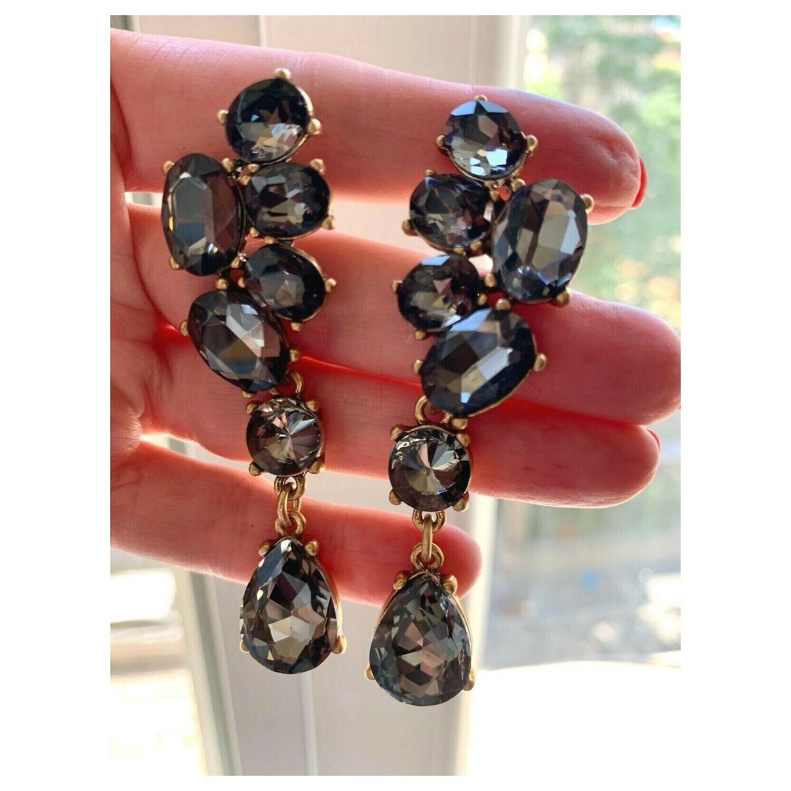 Boucles D'oreilles Pendantes Oscar De La Renta En Cristal Et Plaqué Or - Occasion Excellent état