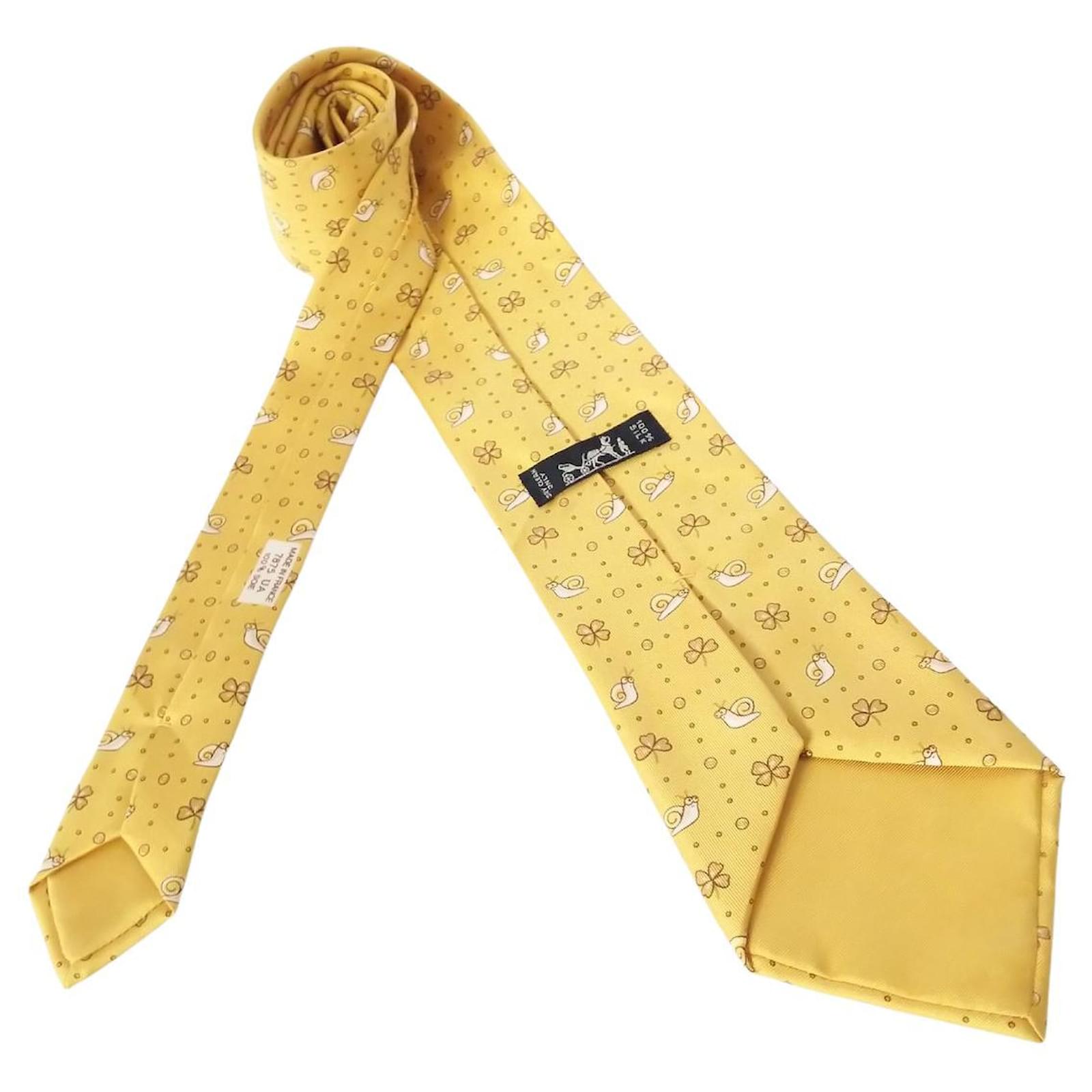 Hermès hermes tie Yellow Silk ref.419713 - Joli Closet